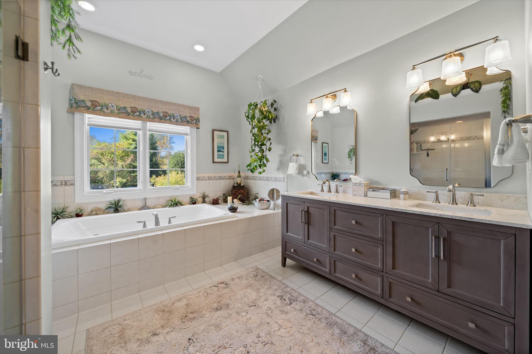 THE RIDINGS CHADDS - Residential