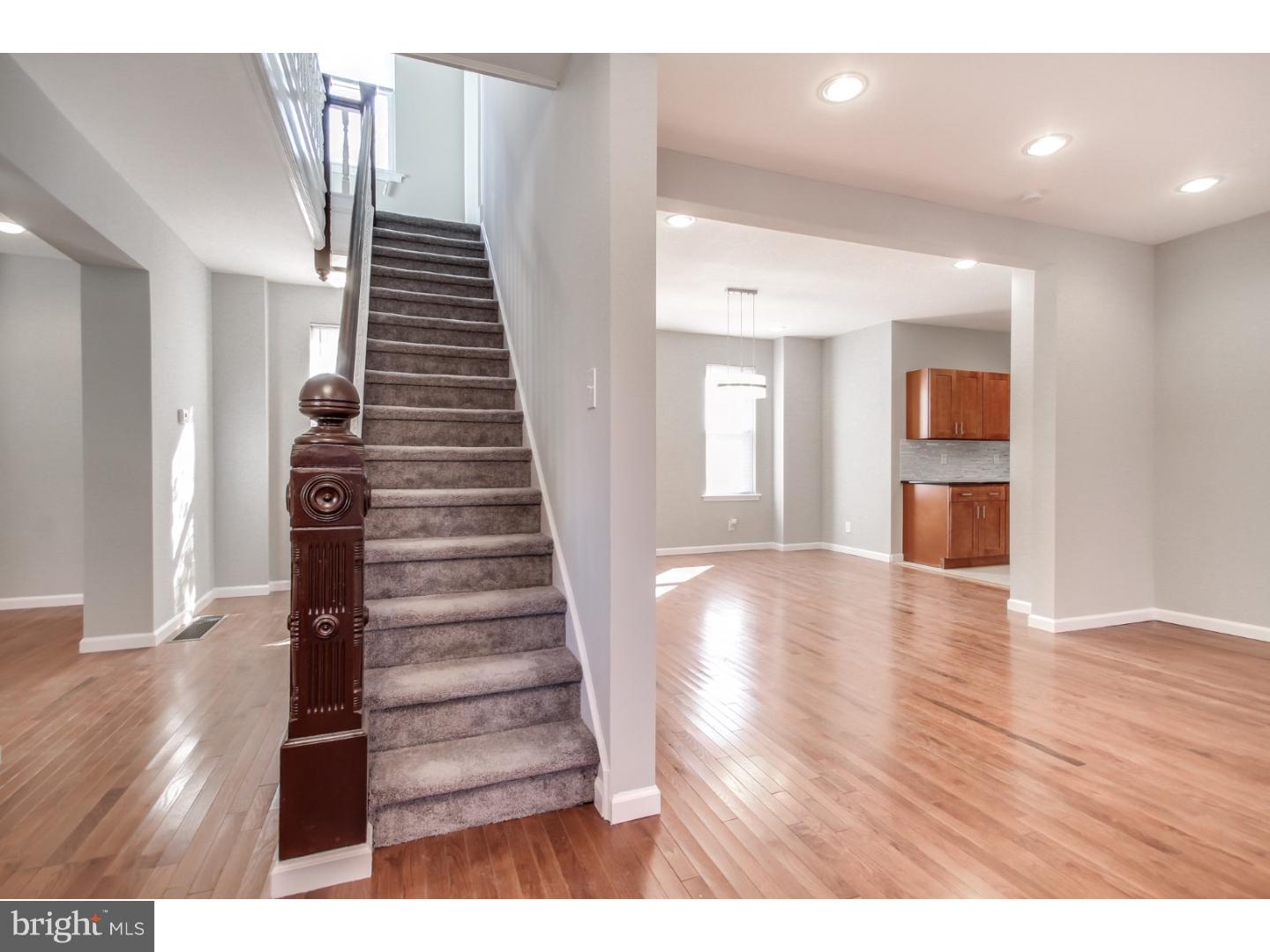 HOLMESBURG - Residential