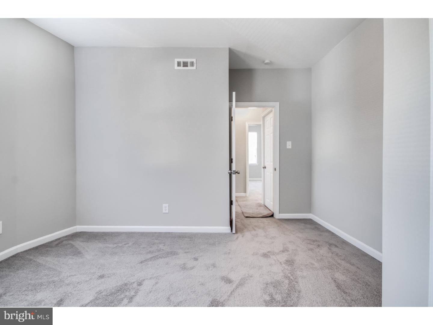 HOLMESBURG - Residential
