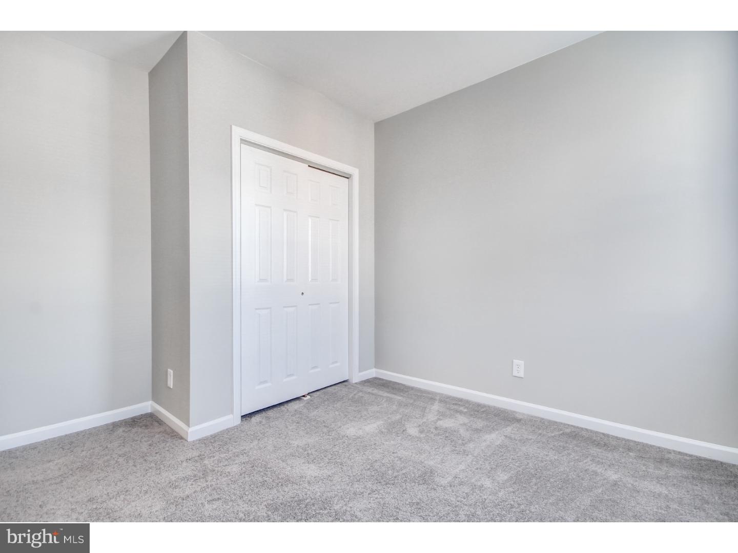 HOLMESBURG - Residential