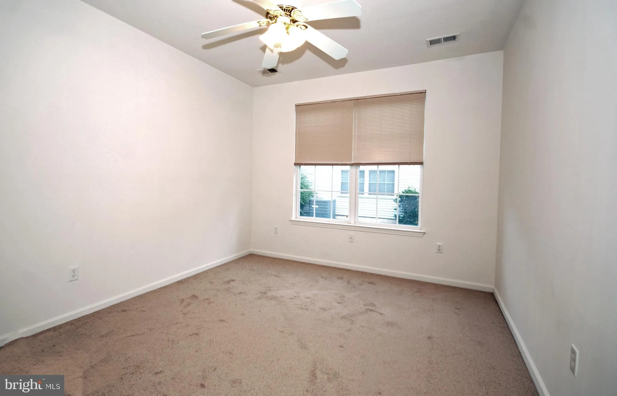 Allentown, New Jersey 08501, United States, 2 Bedrooms Bedrooms, ,2 BathroomsBathrooms,Residential,Active,174922