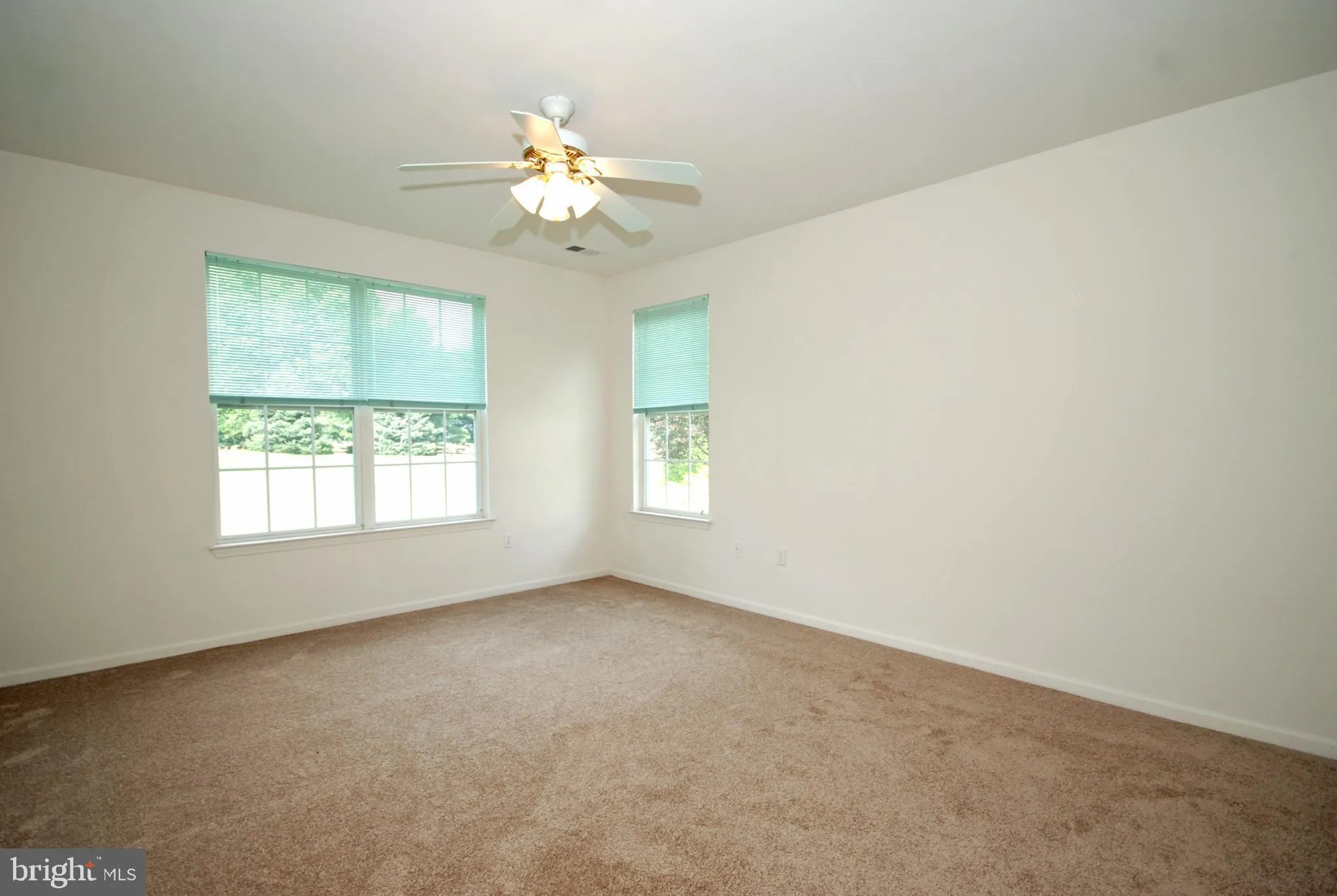 Allentown, New Jersey 08501, United States, 2 Bedrooms Bedrooms, ,2 BathroomsBathrooms,Residential,Active,174922