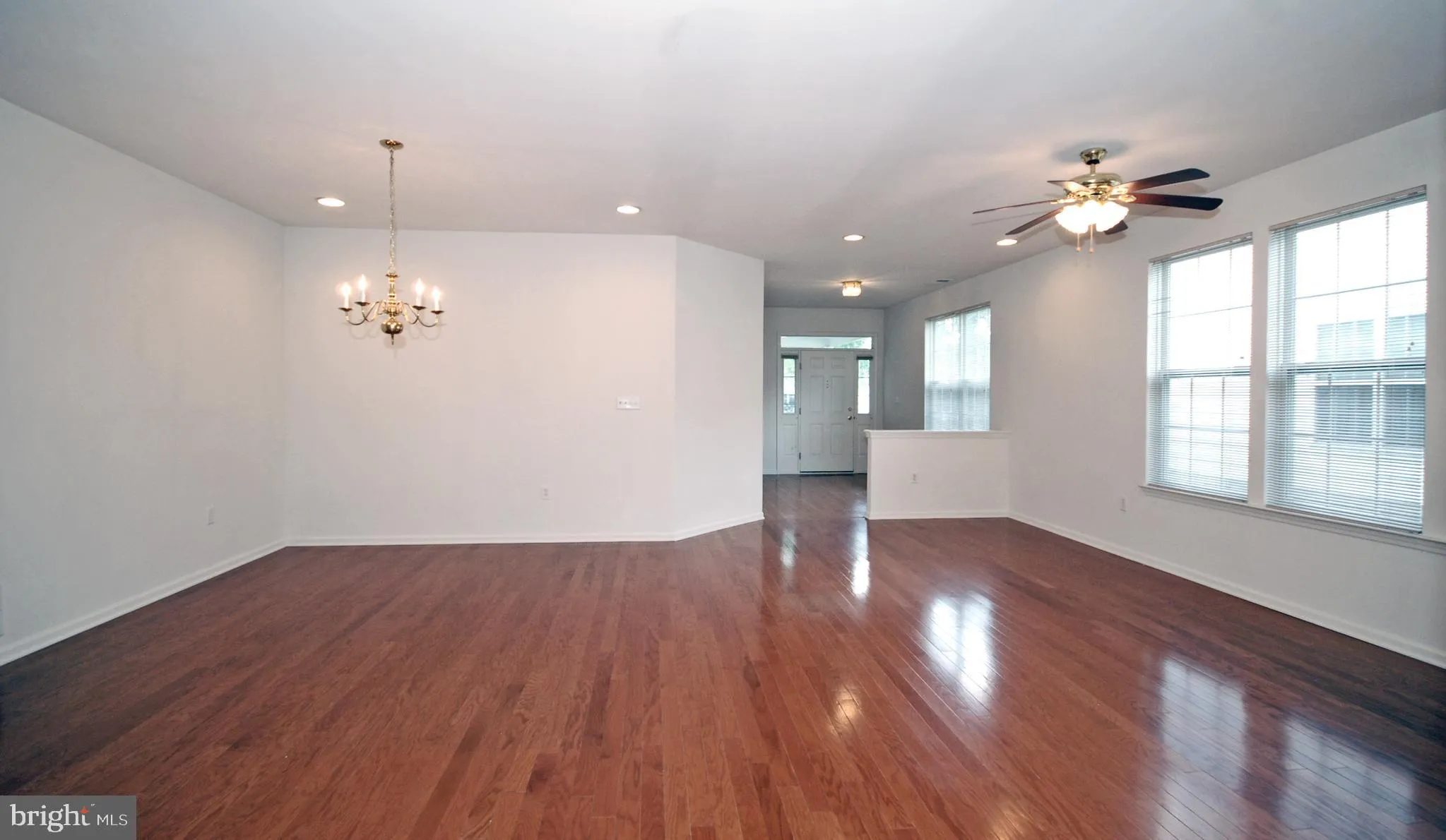 Allentown, New Jersey 08501, United States, 2 Bedrooms Bedrooms, ,2 BathroomsBathrooms,Residential,Active,174922