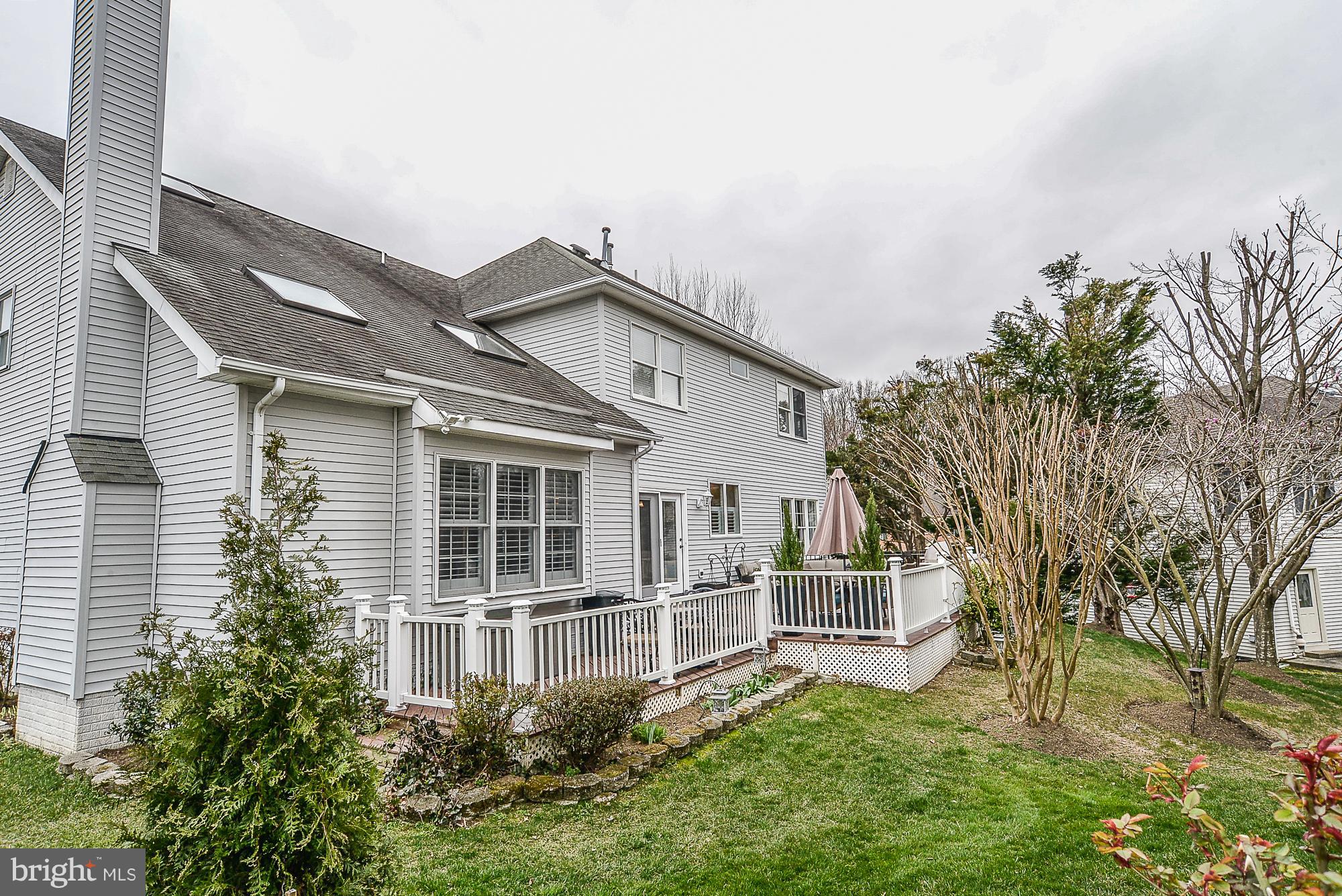 RIDGEGATE WOODS - Residential