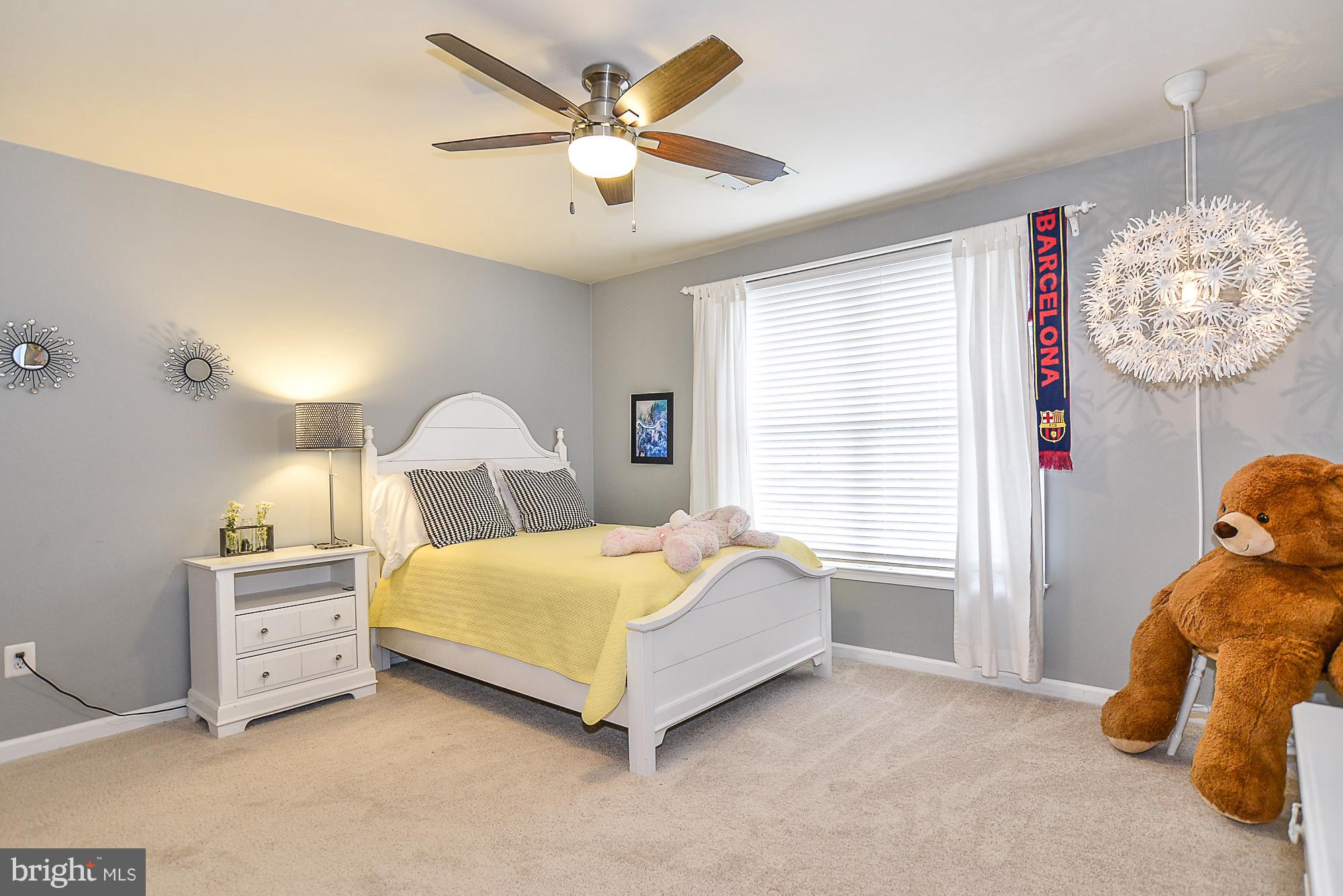 RIDGEGATE WOODS - Residential