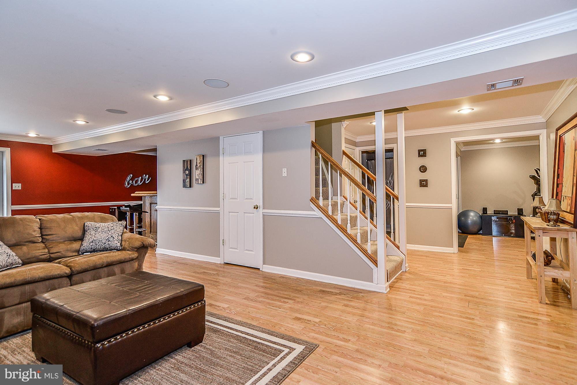 RIDGEGATE WOODS - Residential