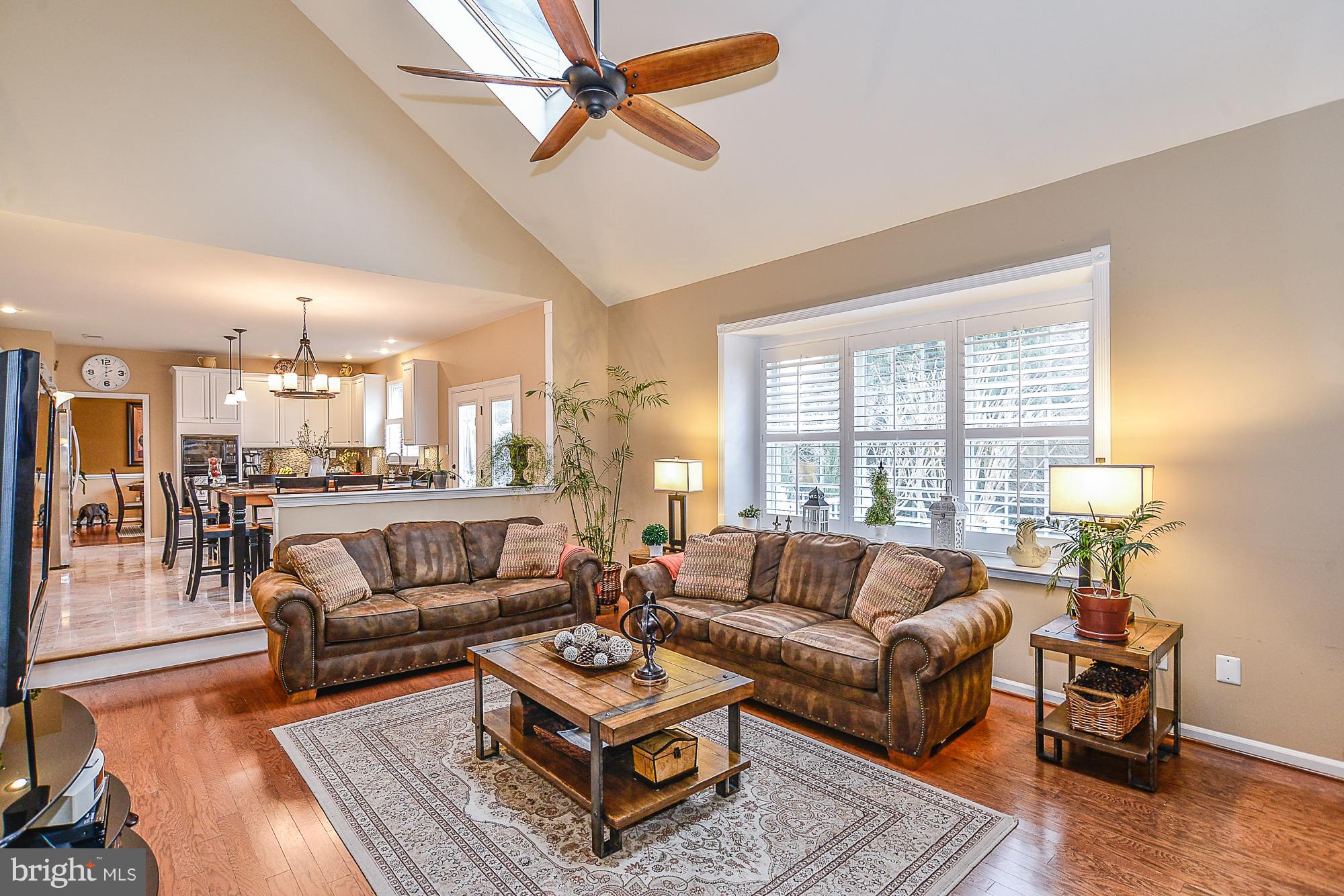 RIDGEGATE WOODS - Residential