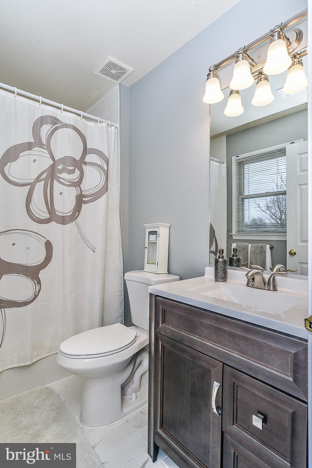 RIDGEGATE WOODS - Residential