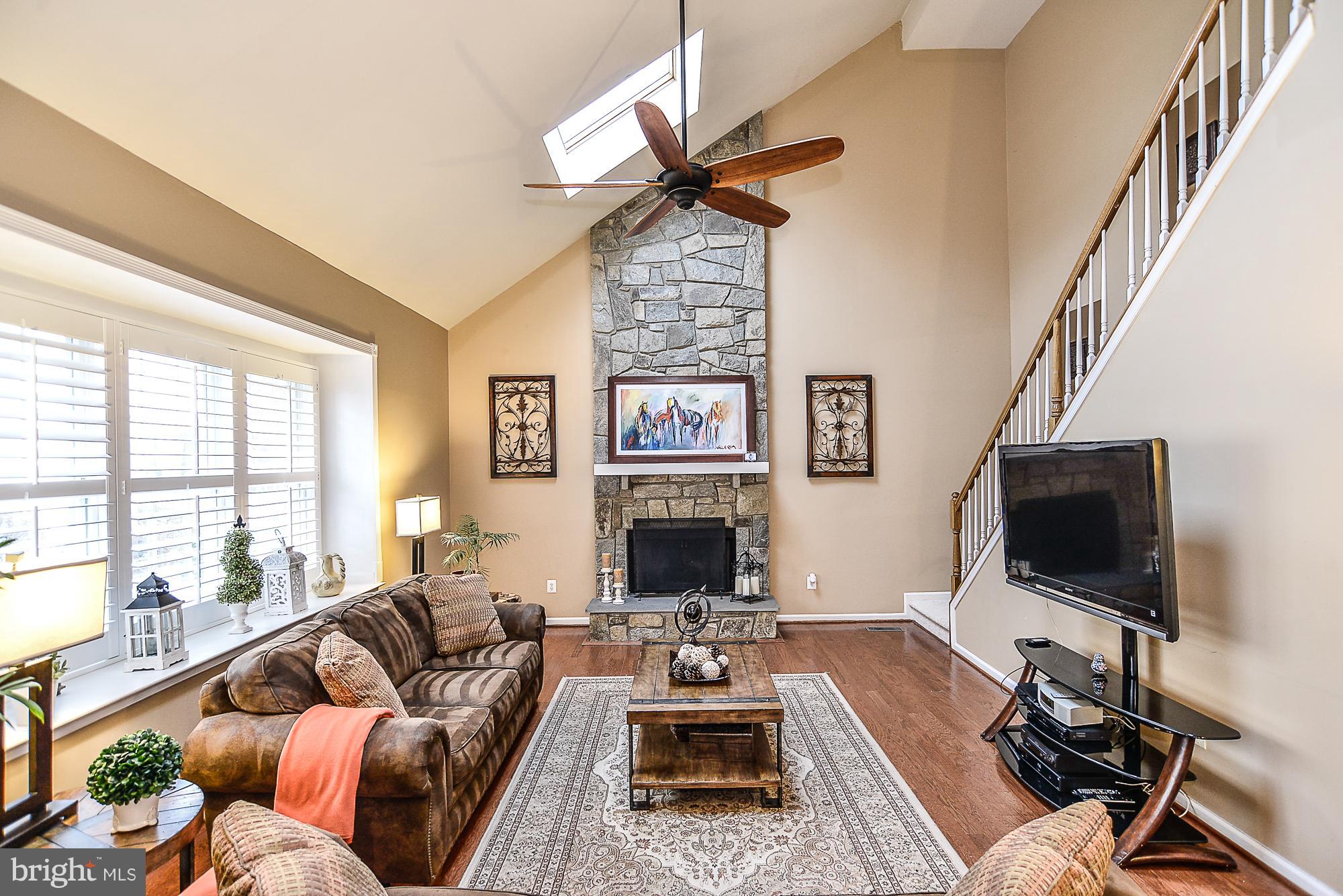 RIDGEGATE WOODS - Residential