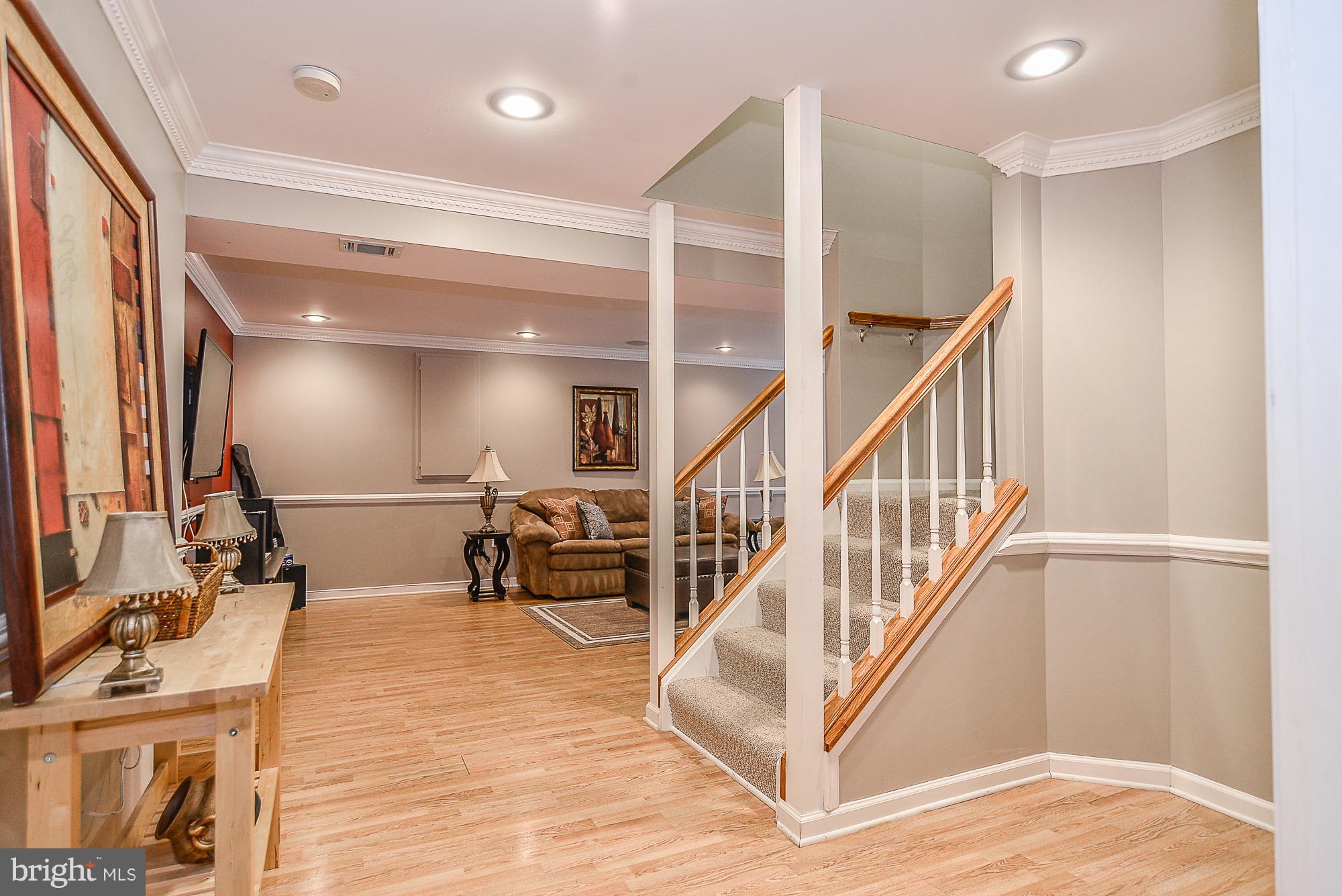 RIDGEGATE WOODS - Residential