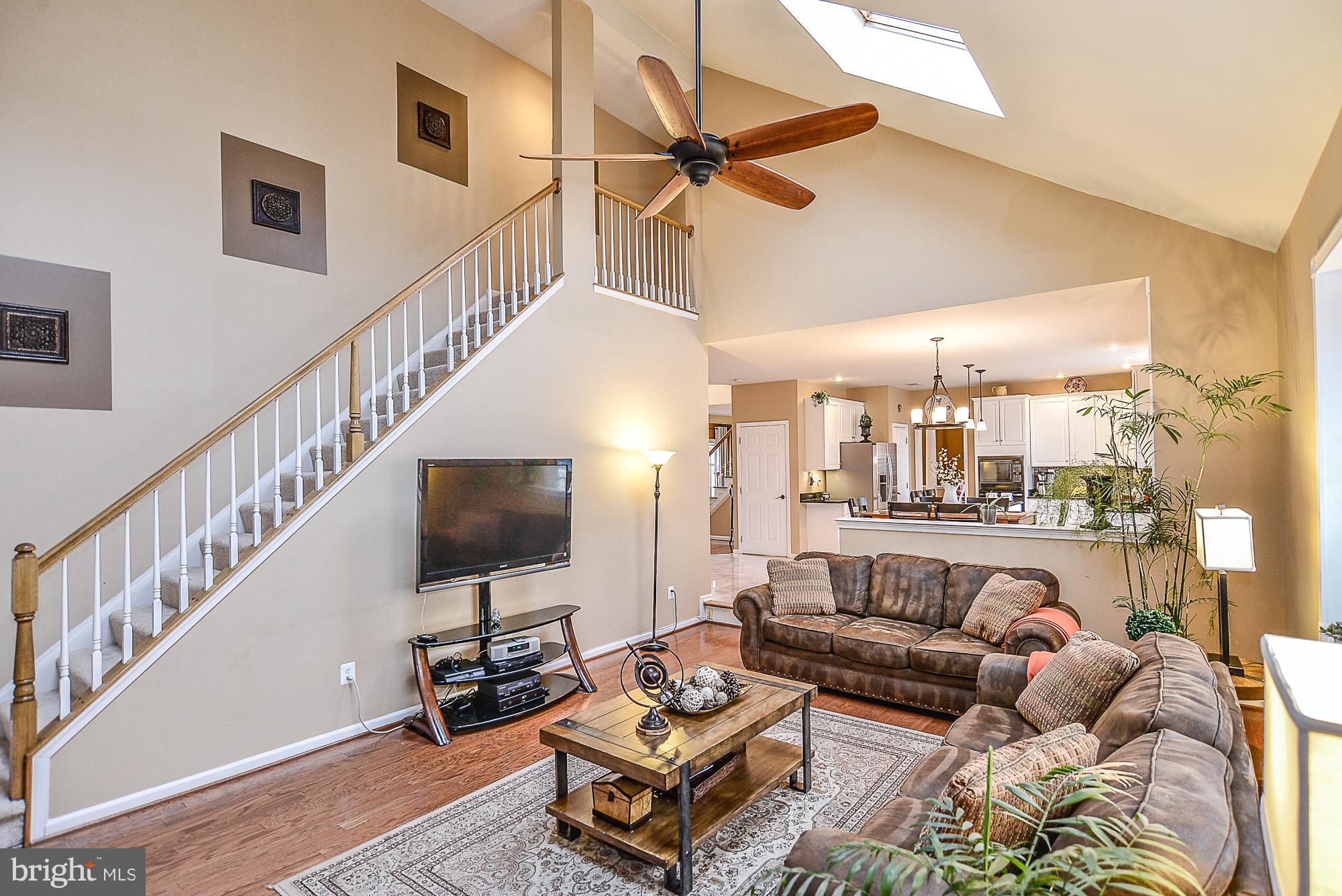 RIDGEGATE WOODS - Residential