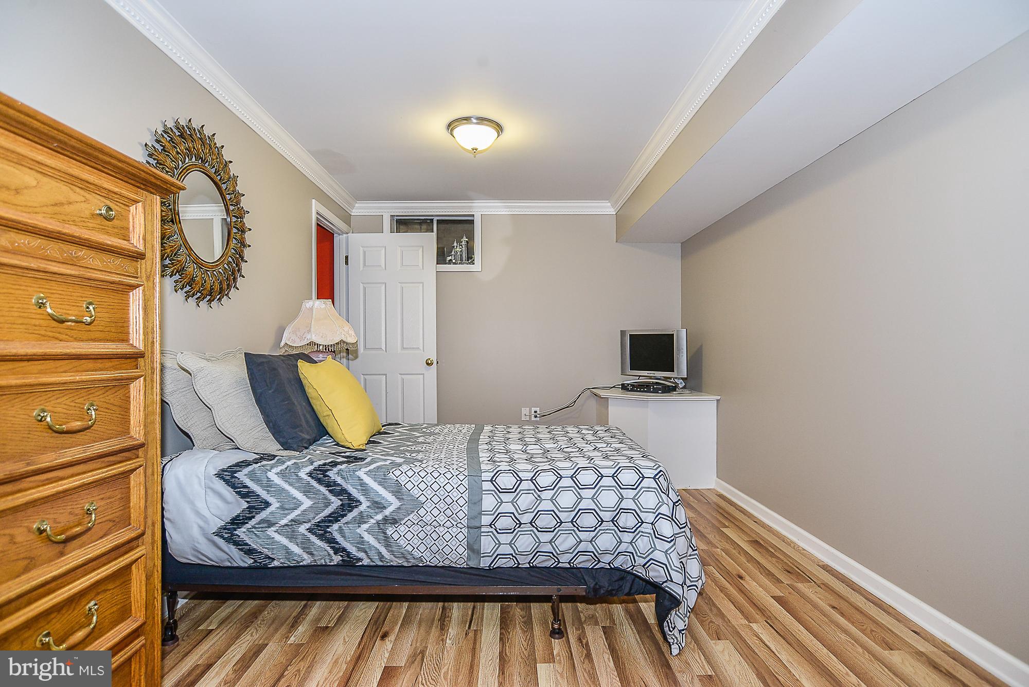 RIDGEGATE WOODS - Residential