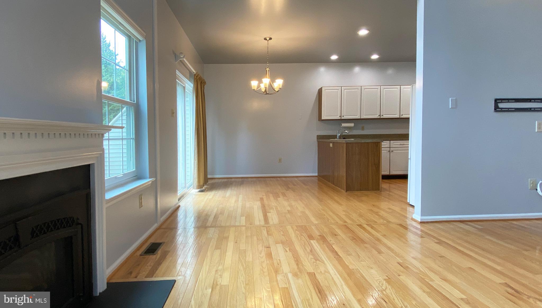 FIELDSTONE - Residential