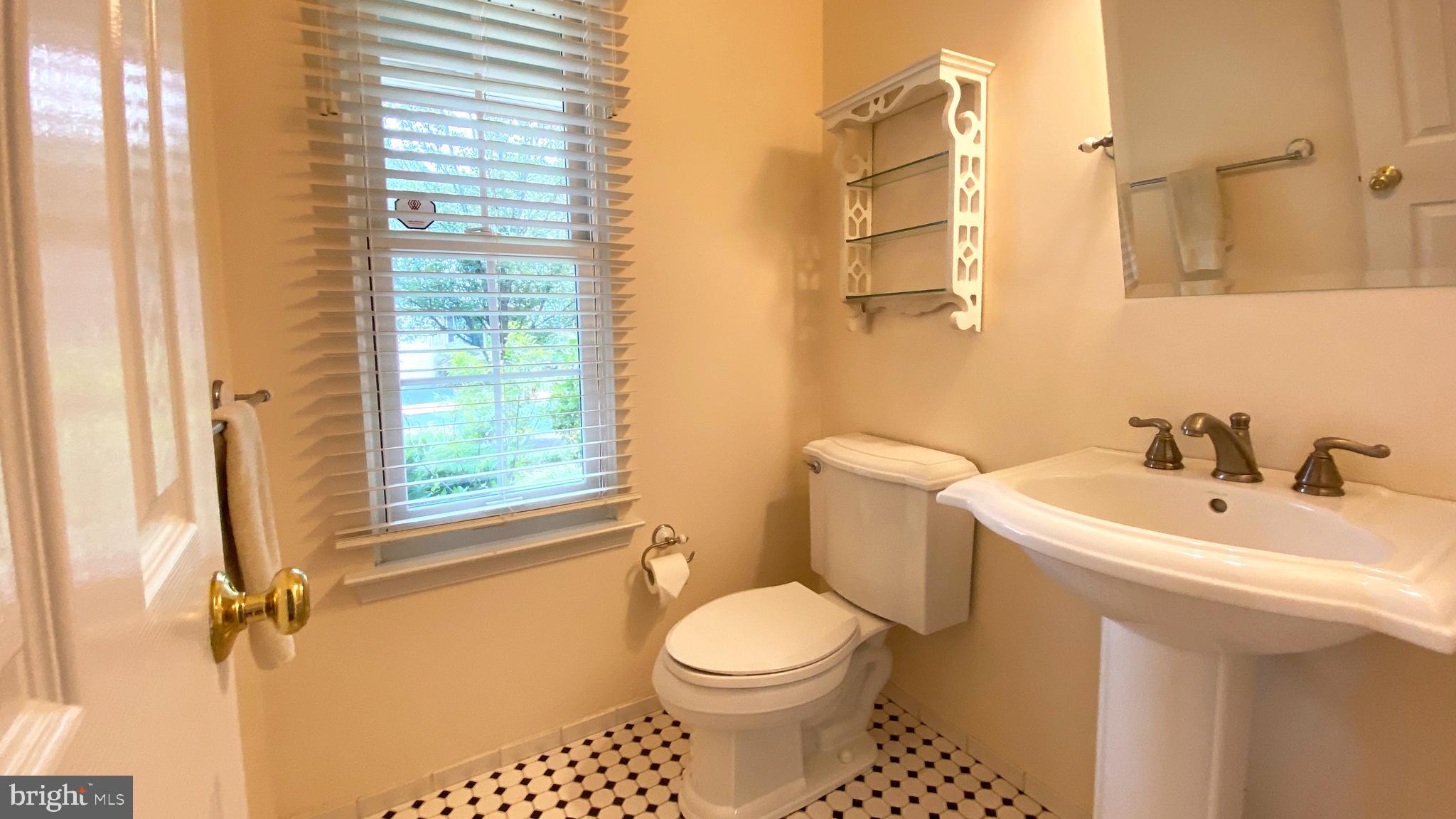 FIELDSTONE - Residential
