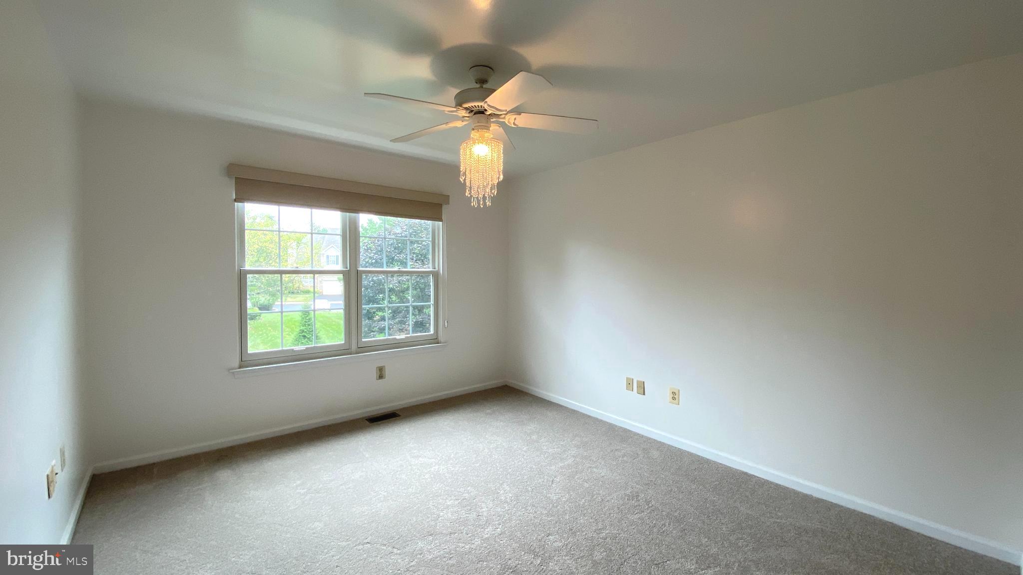 FIELDSTONE - Residential