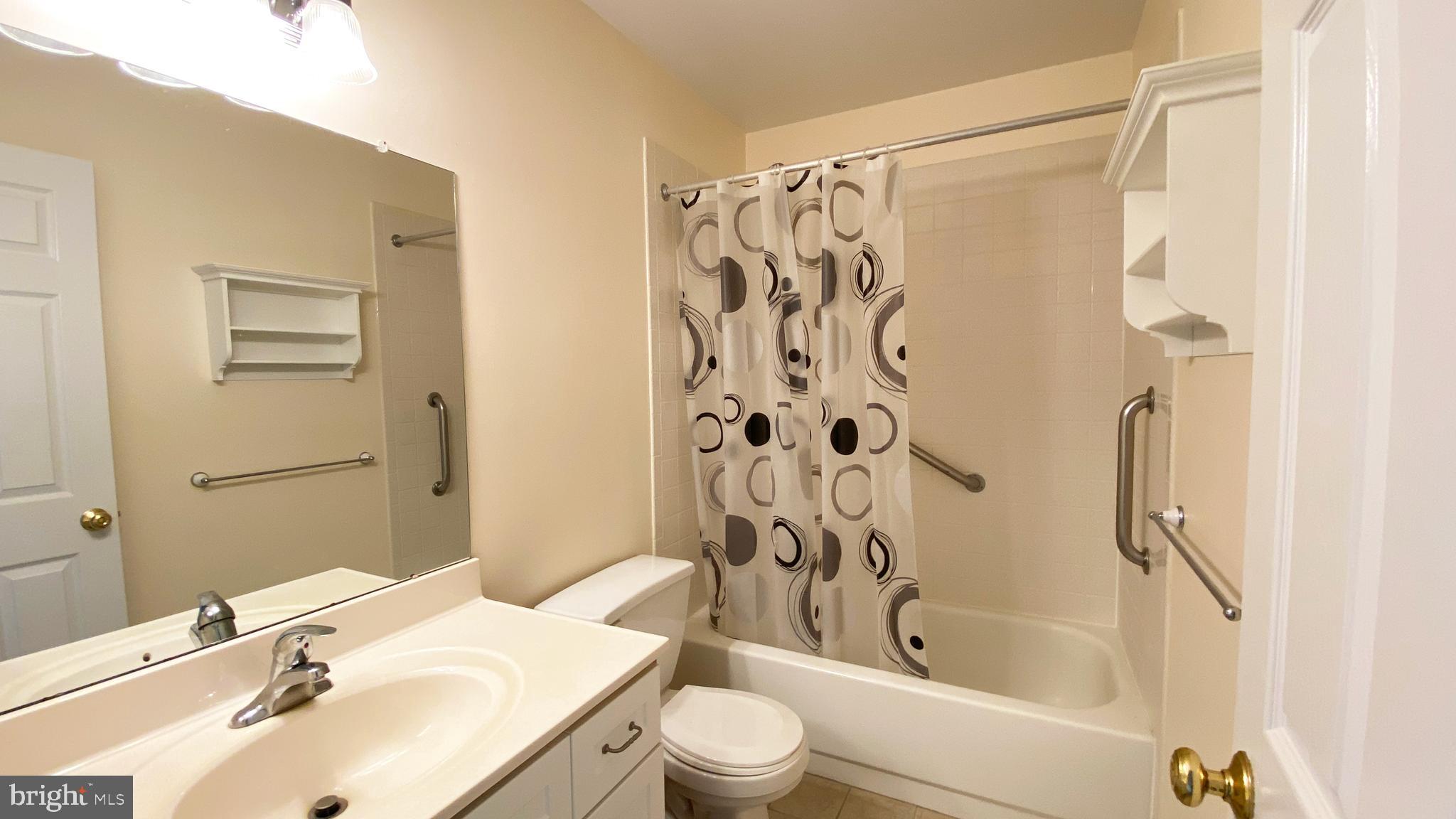 FIELDSTONE - Residential