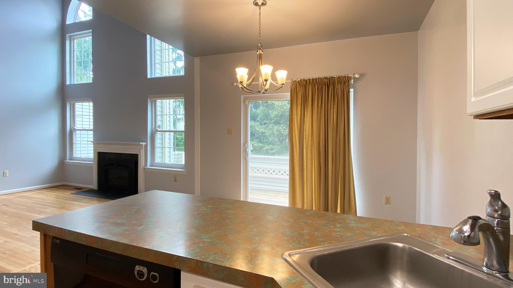 FIELDSTONE - Residential