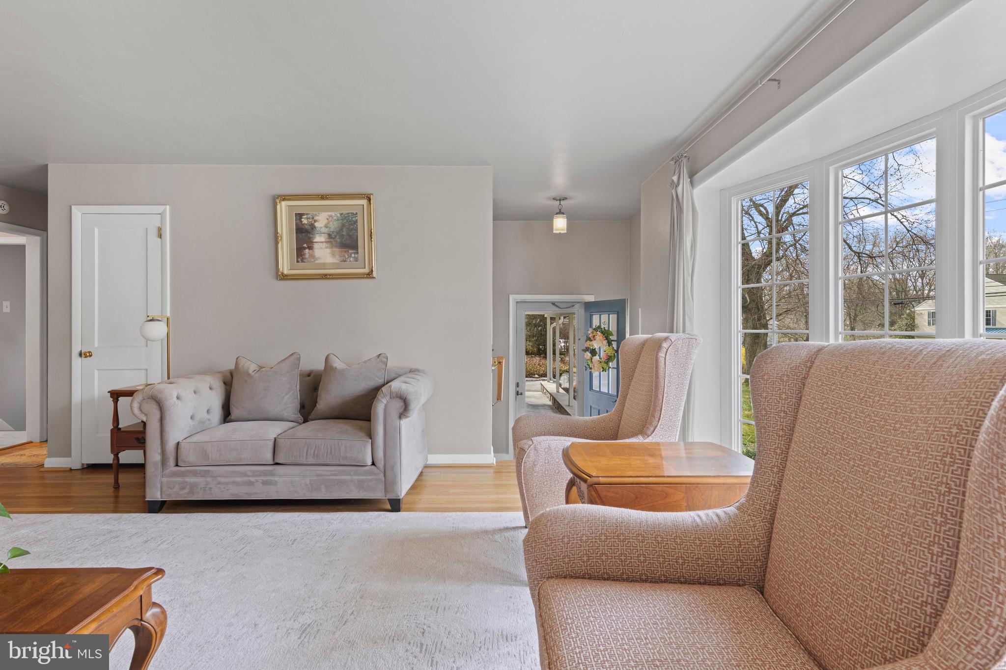 WHITEHORSE - Residential