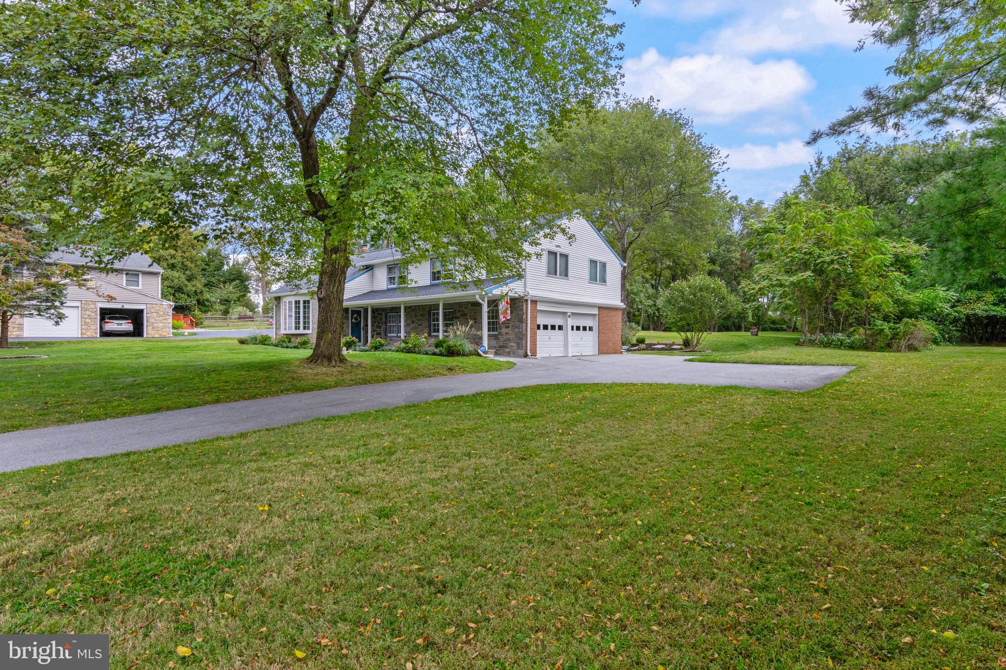 WHITEHORSE - Residential