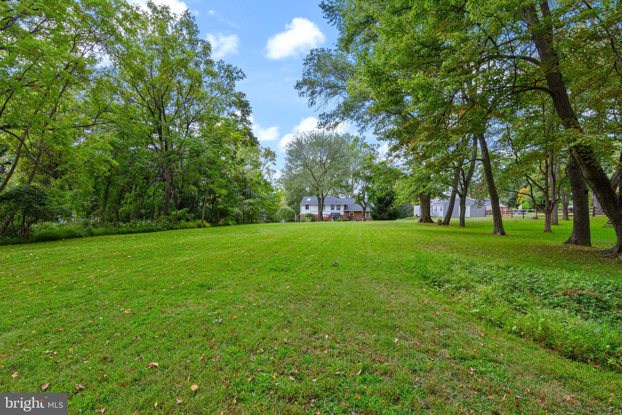 WHITEHORSE - Residential