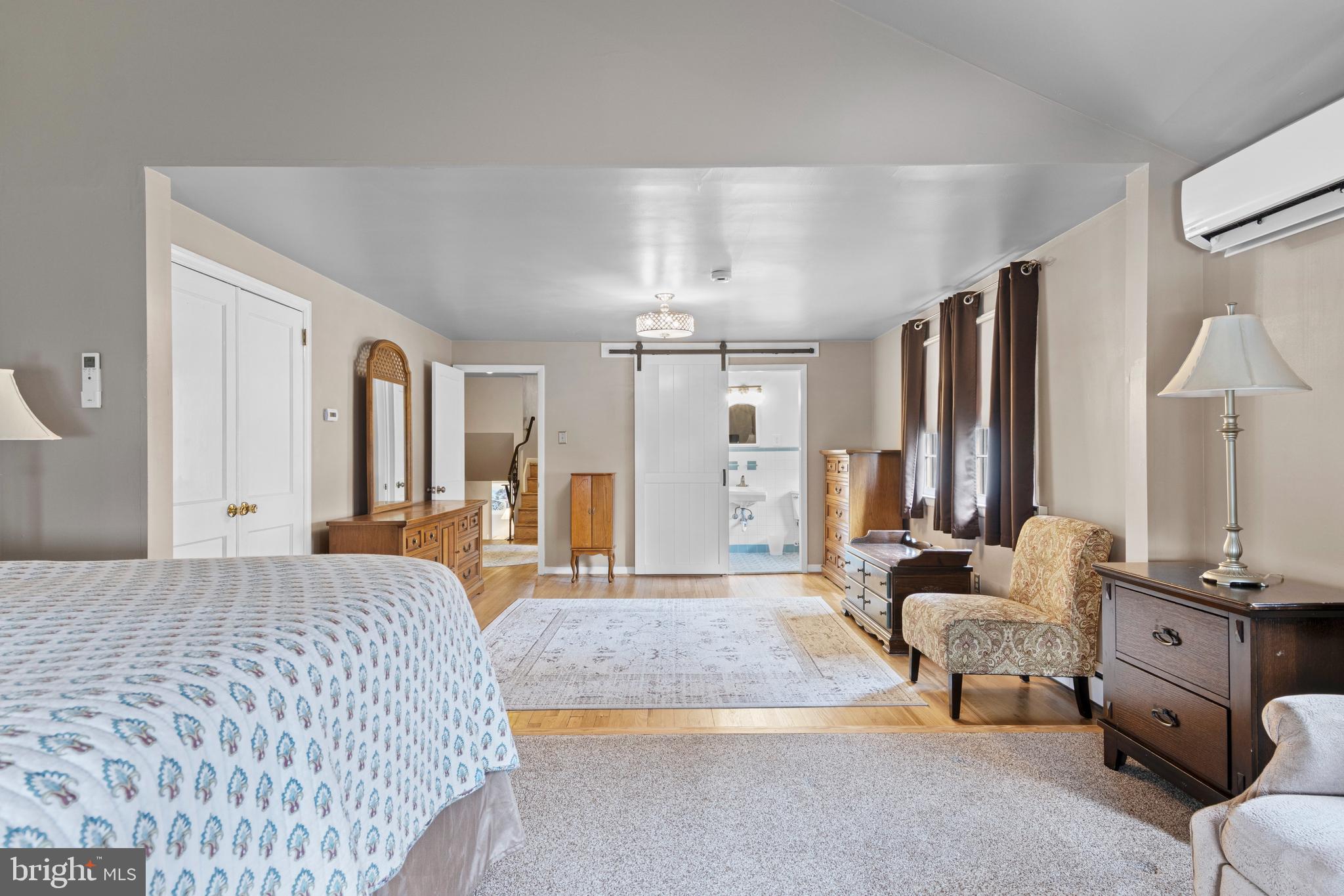 WHITEHORSE - Residential