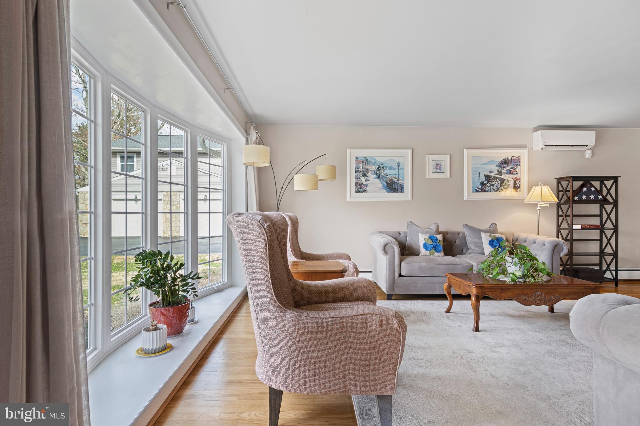 WHITEHORSE - Residential