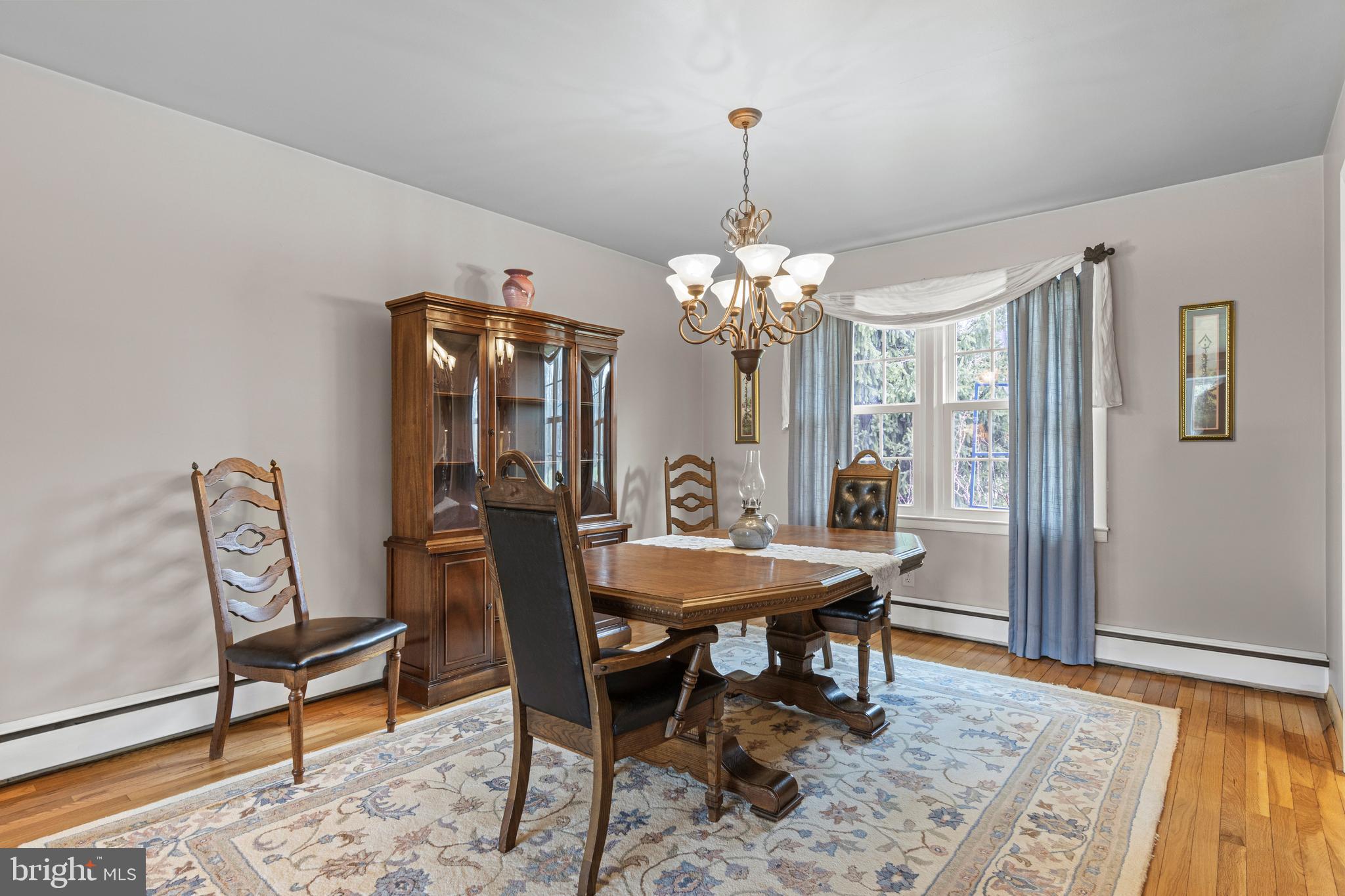 WHITEHORSE - Residential