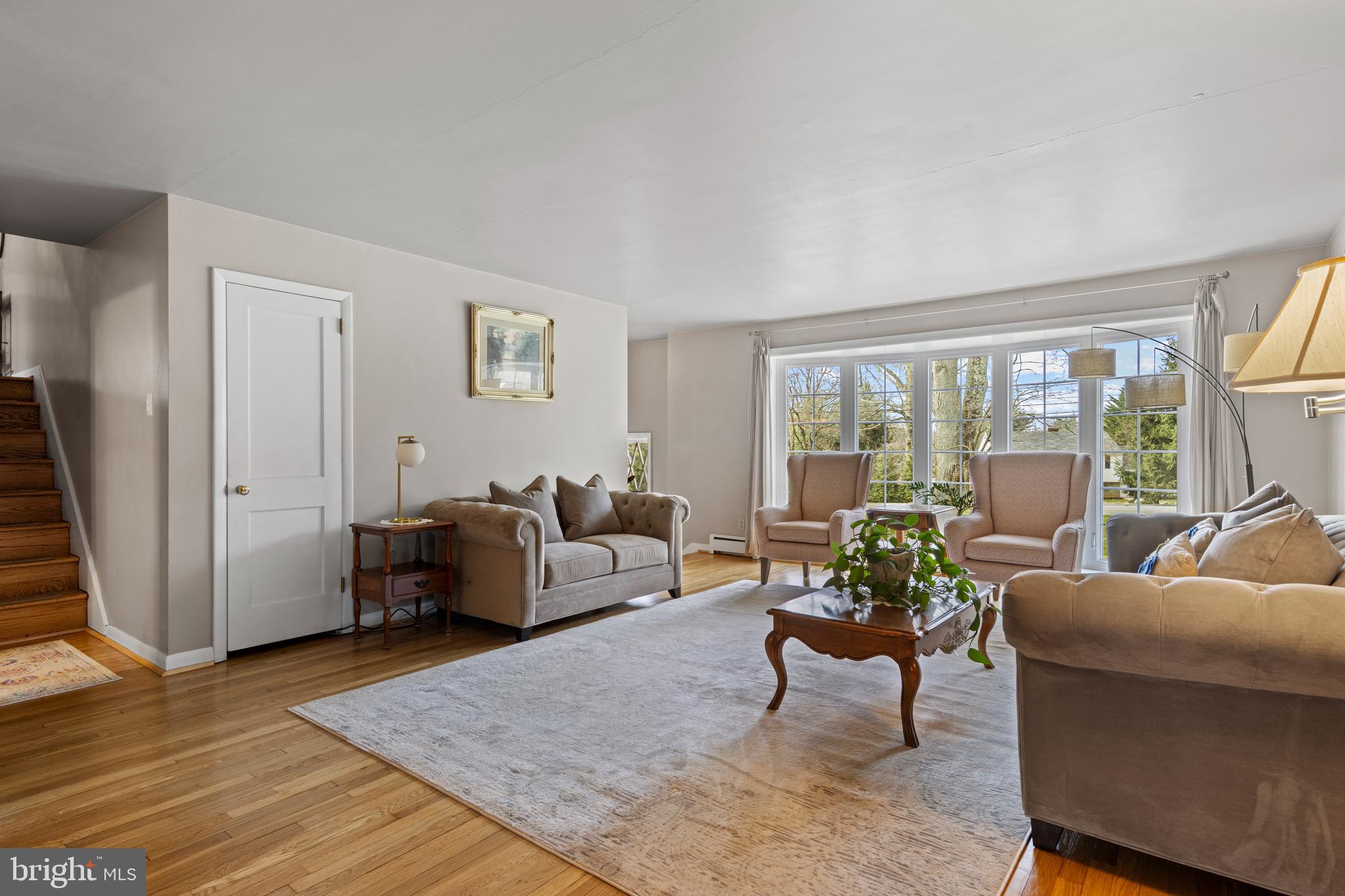 WHITEHORSE - Residential