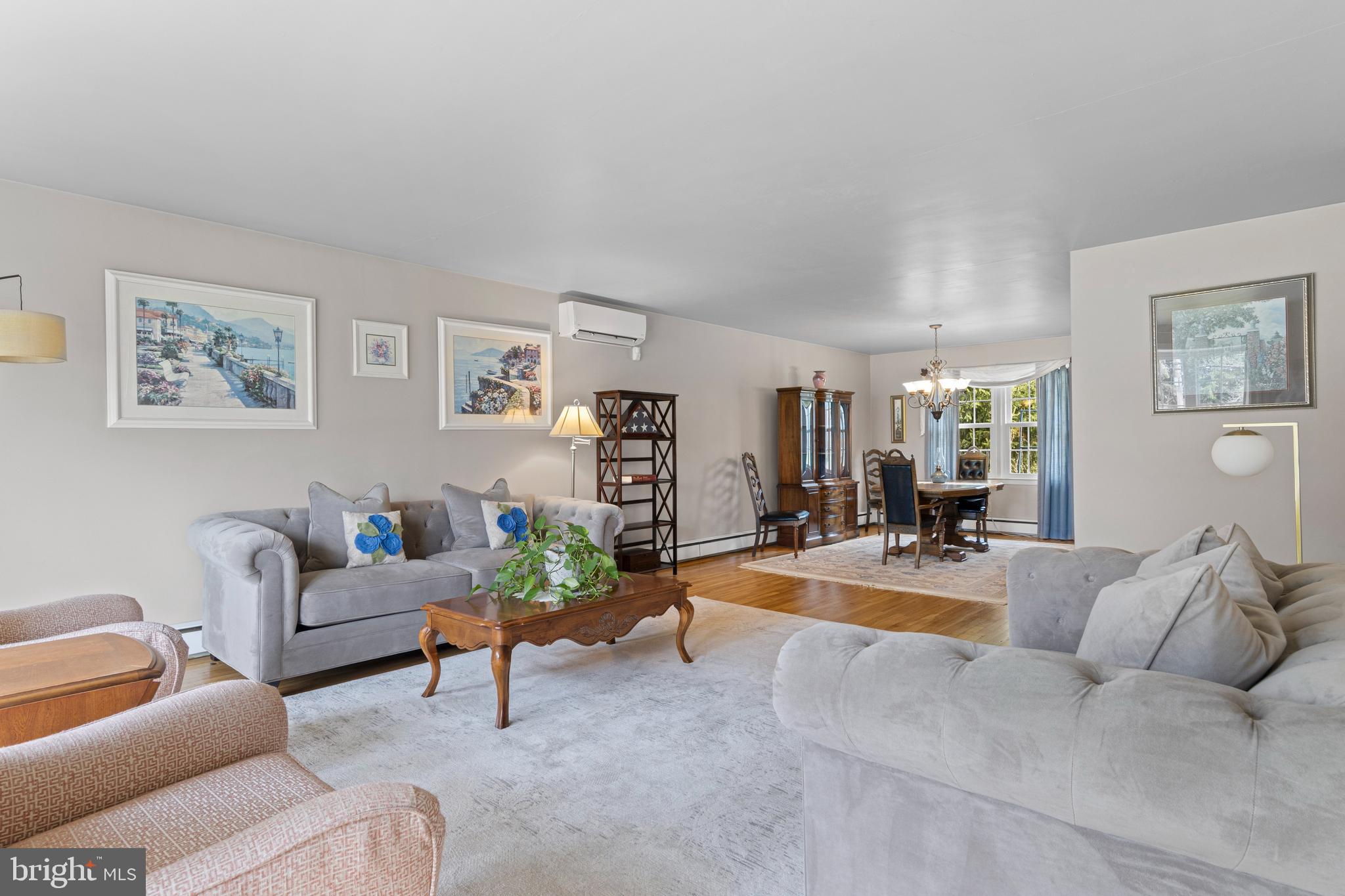 WHITEHORSE - Residential