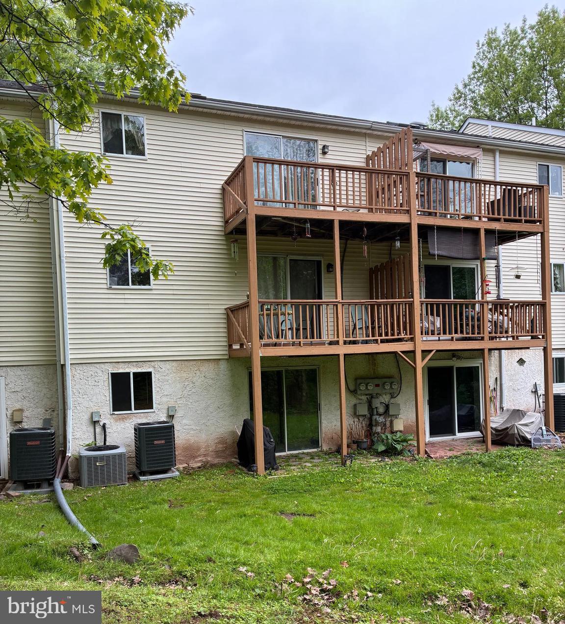HICKORY RIDGE - Residential