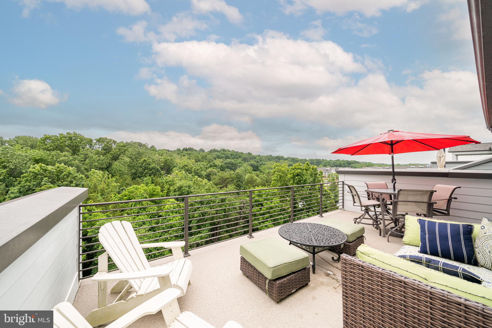 VILLAGE AT LEESBURG - Residential Lease