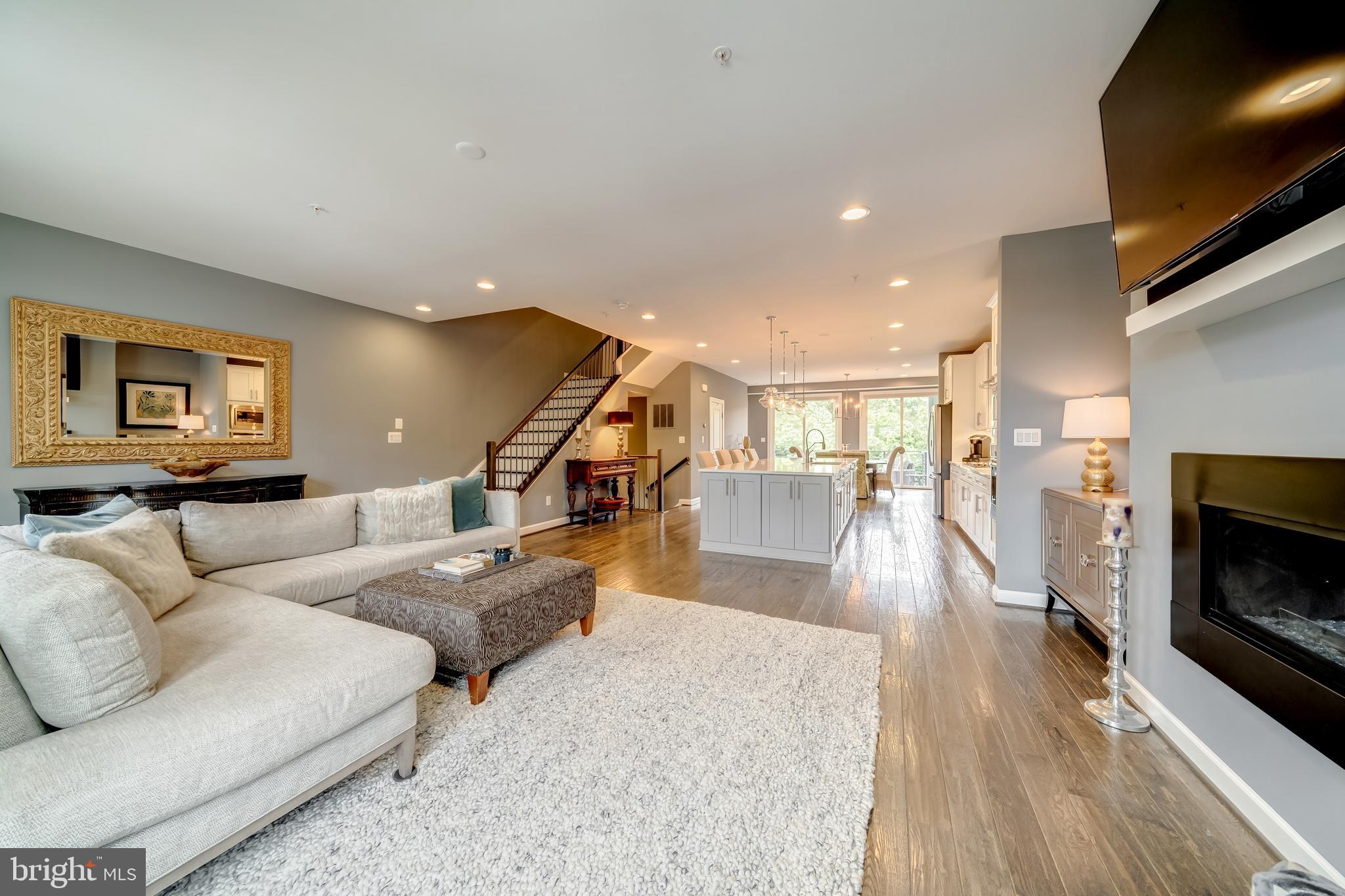 VILLAGE AT LEESBURG - Residential Lease