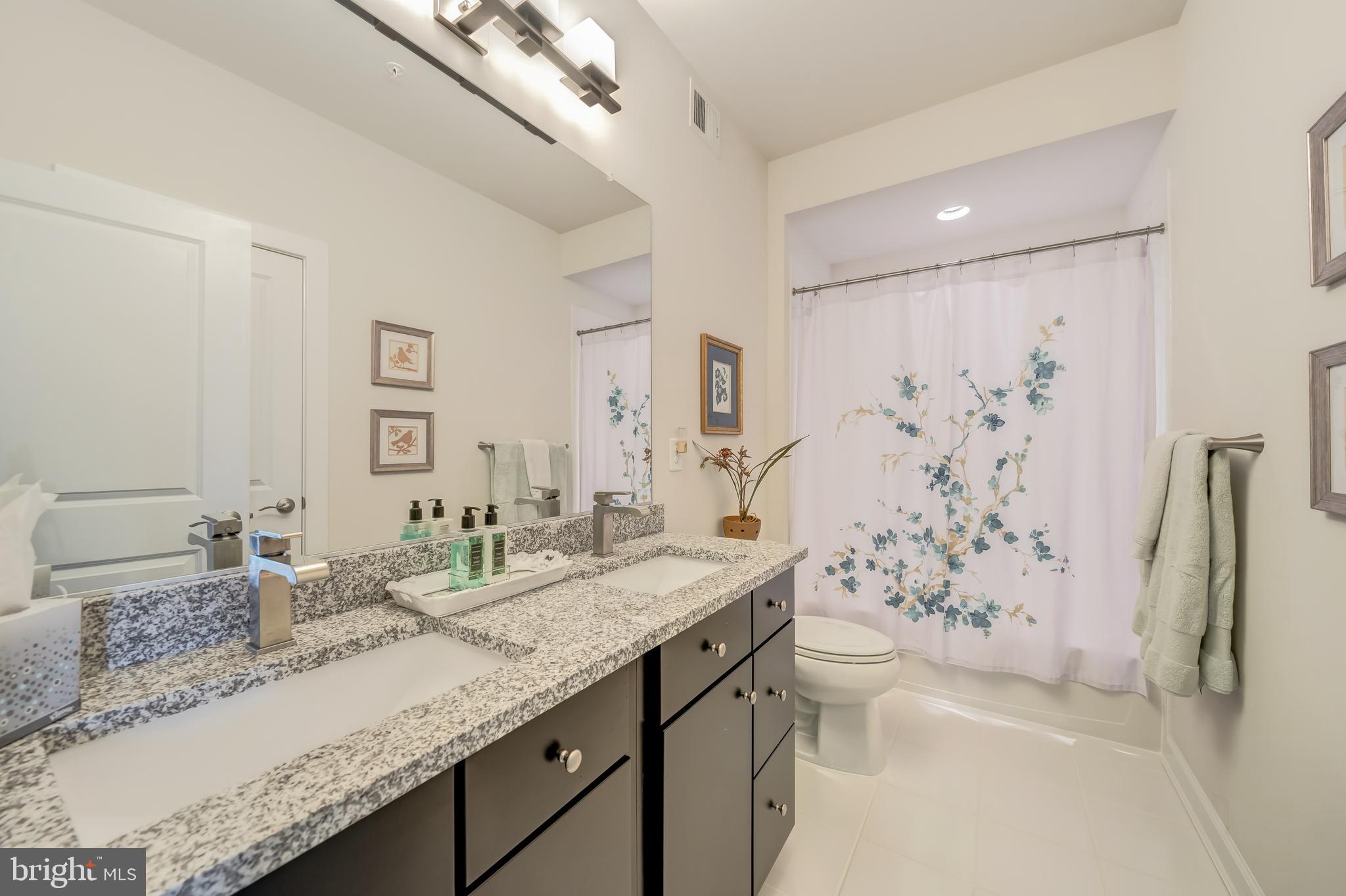 VILLAGE AT LEESBURG - Residential Lease