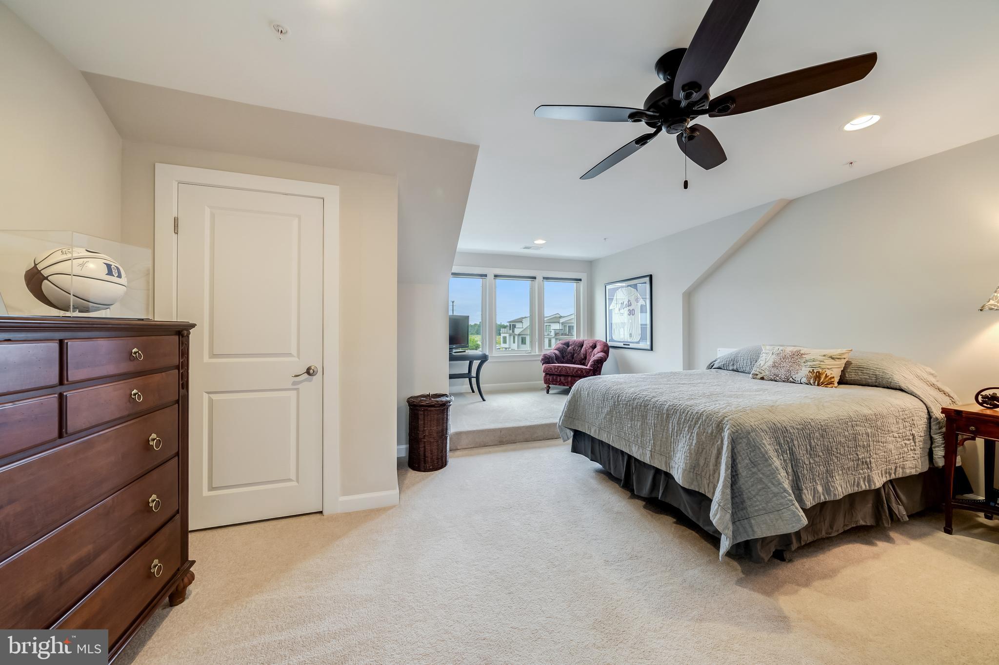 VILLAGE AT LEESBURG - Residential Lease