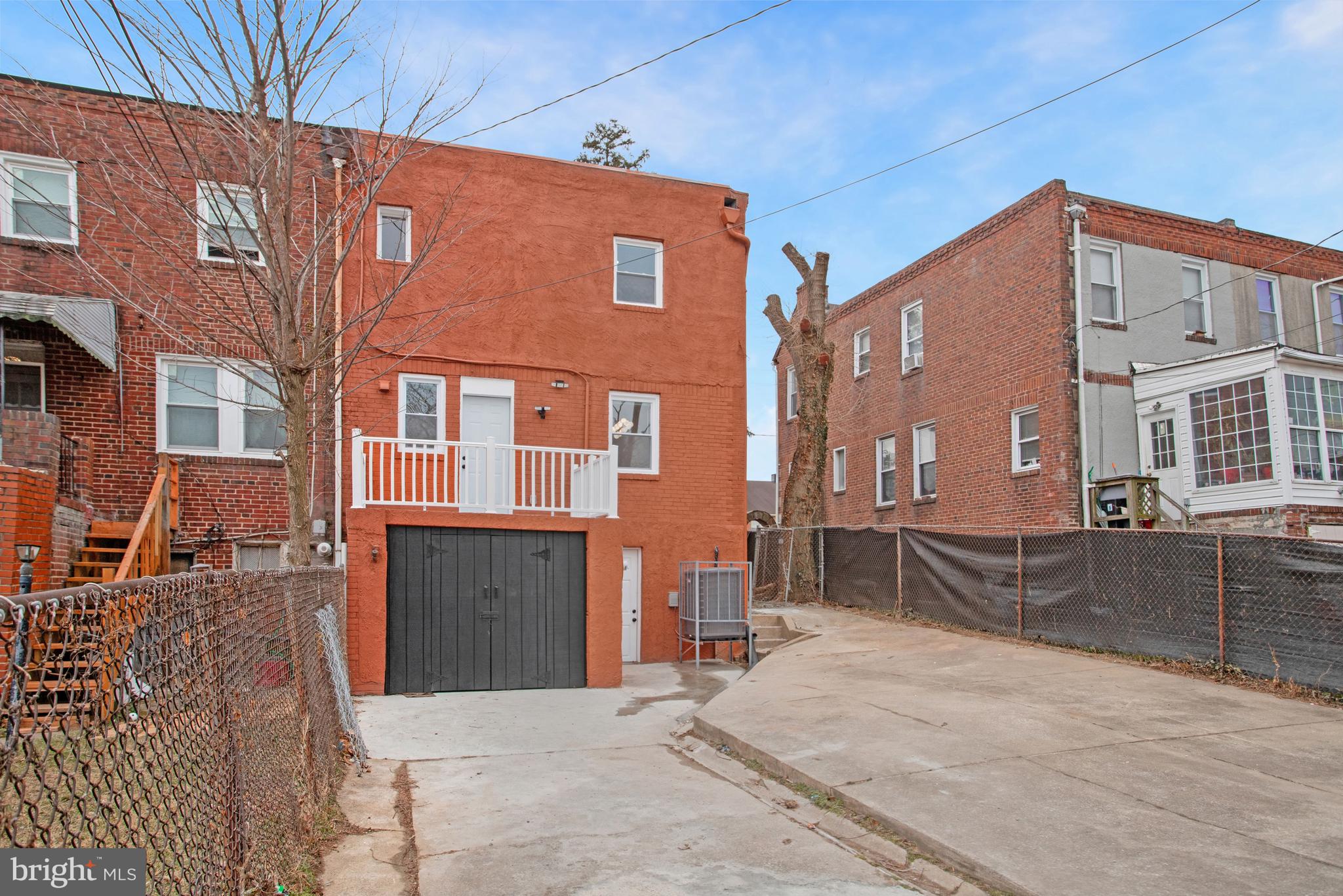 DOLFIELD - Residential