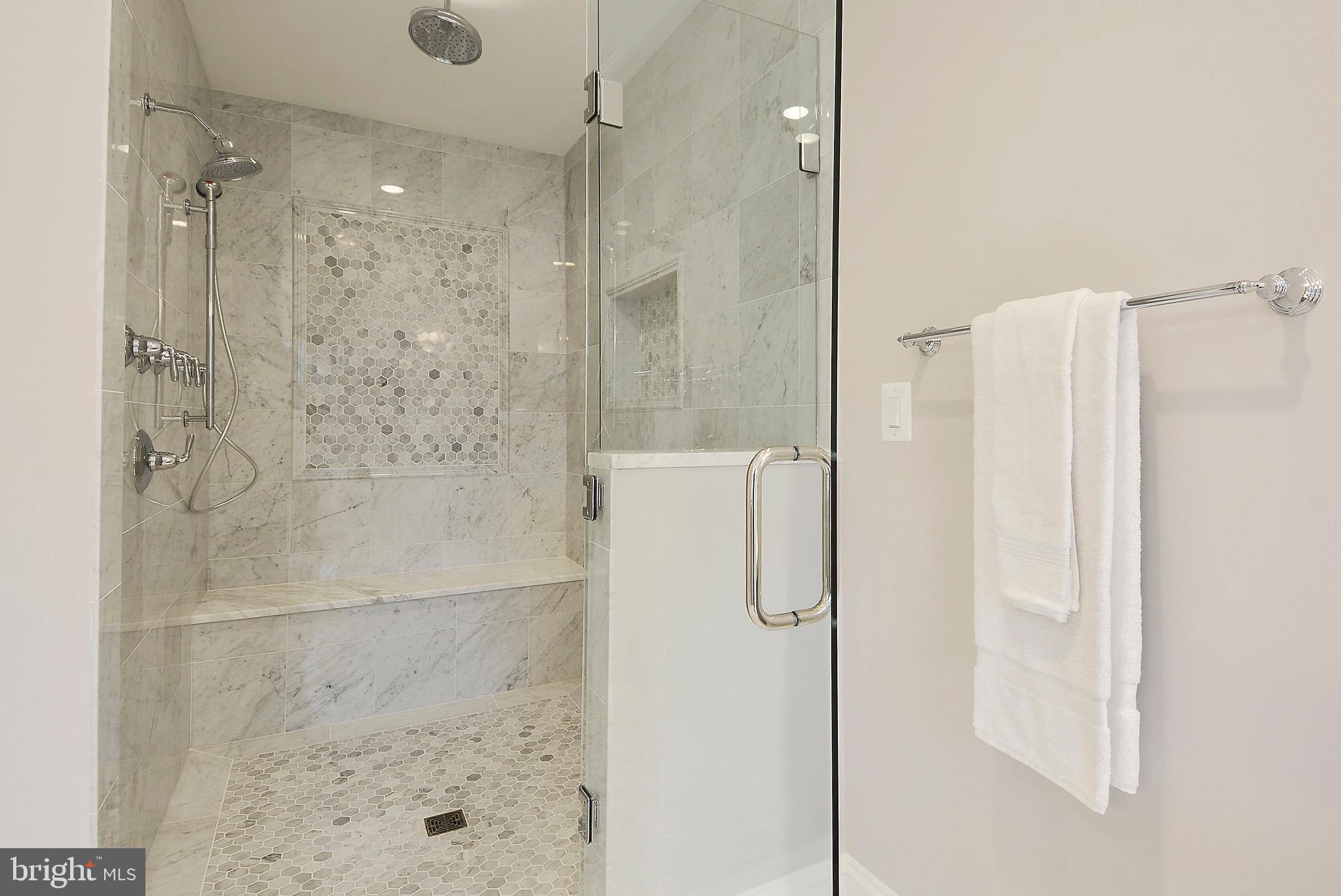 BEACON HILL - Residential