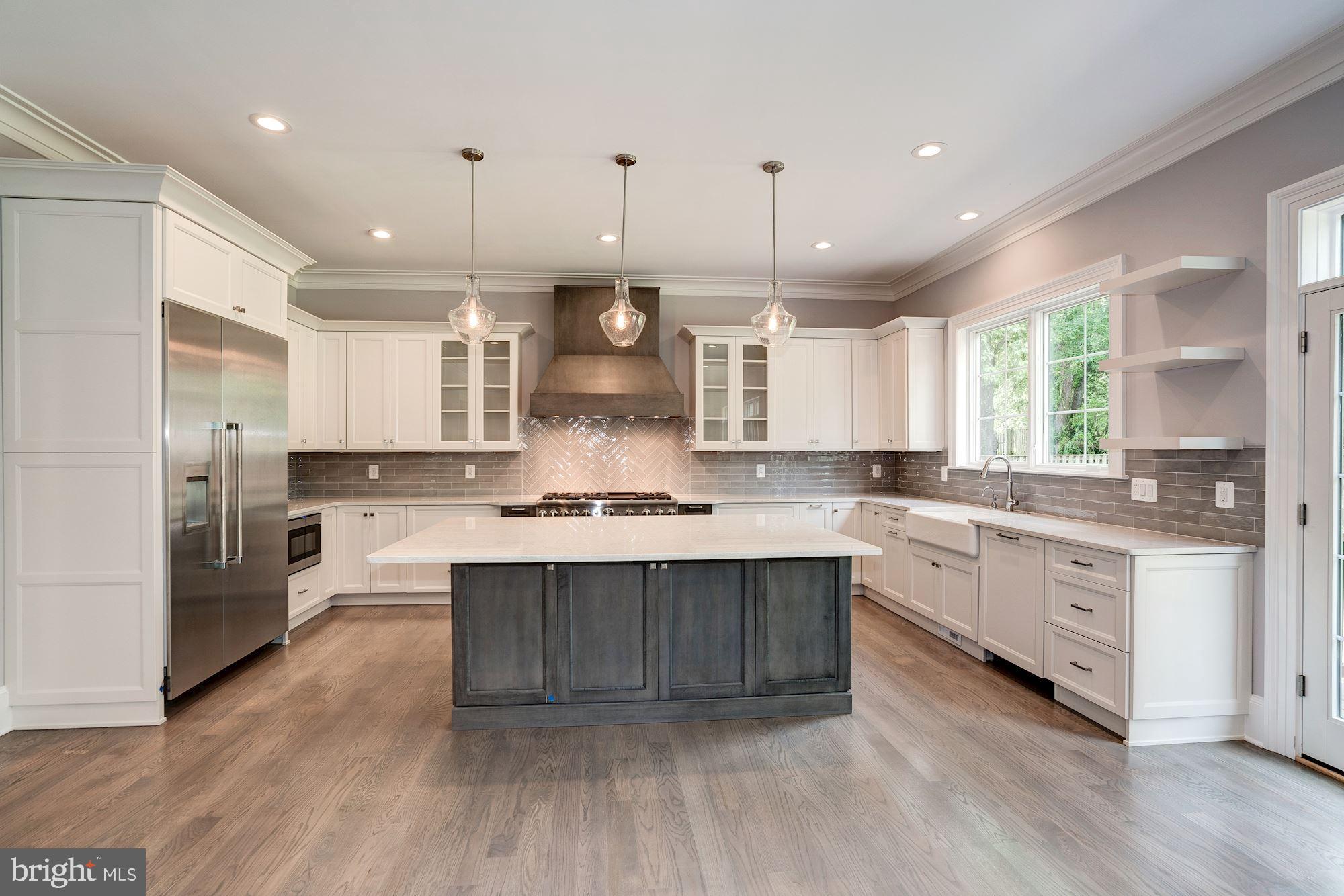 BEACON HILL - Residential