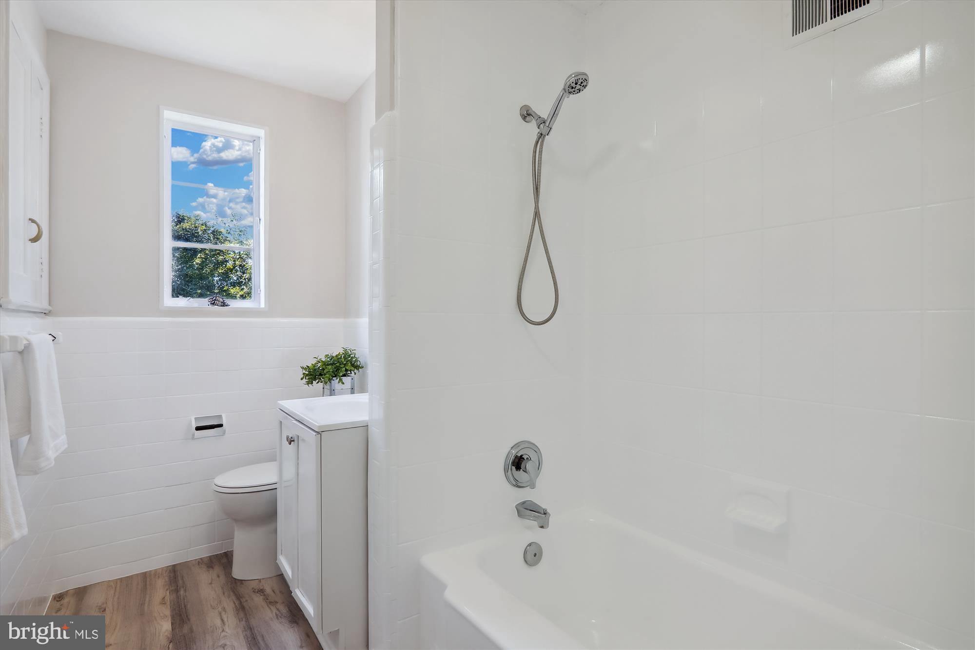 DONNEYBROOK - Residential