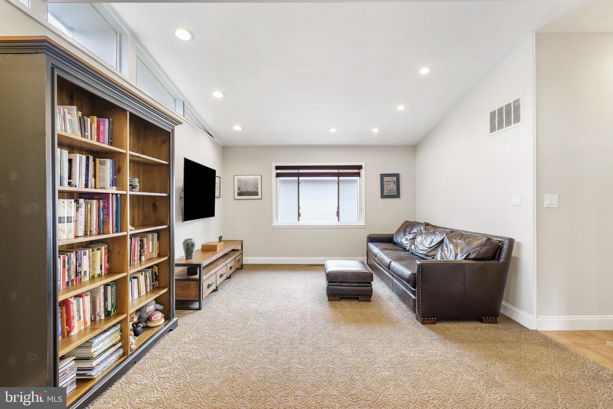 STEVENSON - Residential