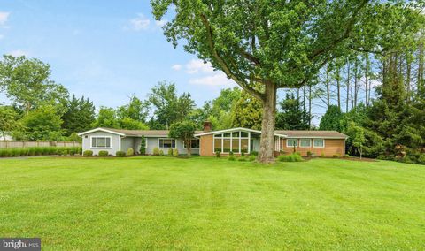 8402 TOPPING ROAD BALTIMORE MD 21208