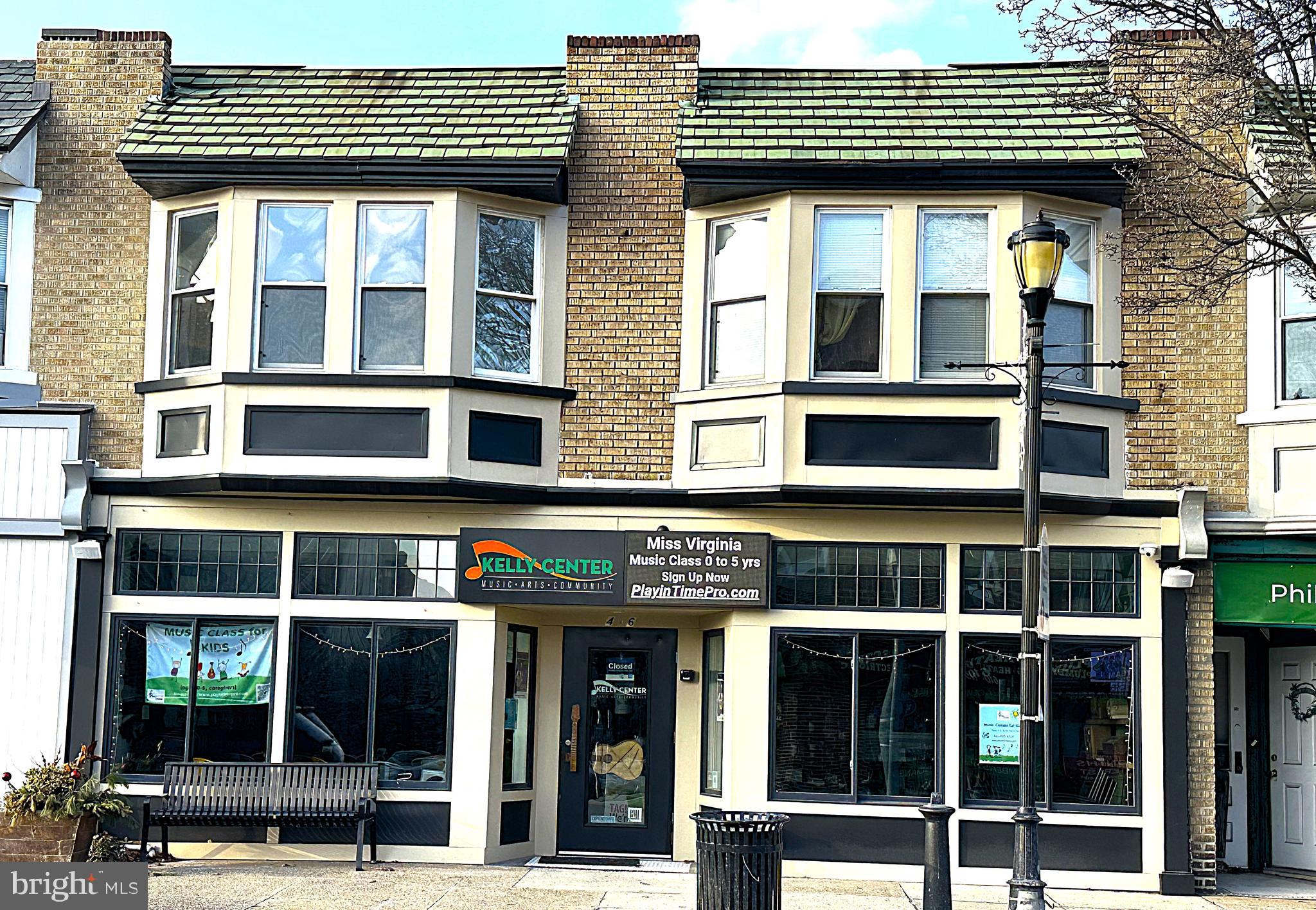 OAKMONT - Residential Lease