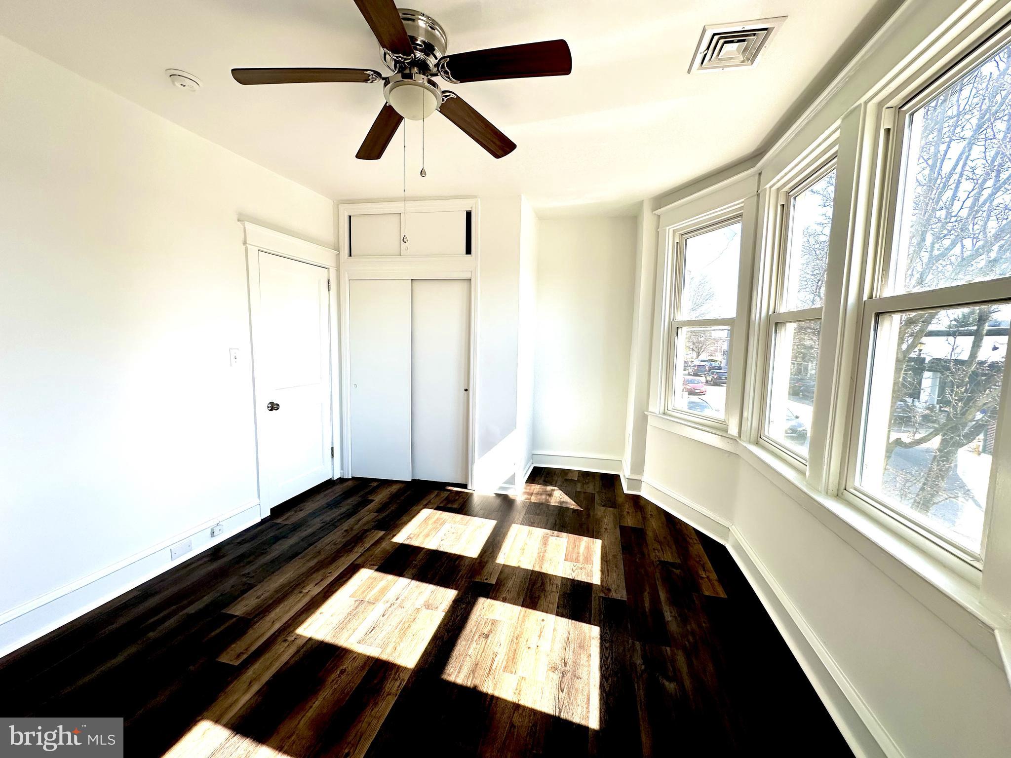 OAKMONT - Residential Lease