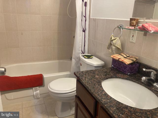 LOWER MOYAMENSING - Residential