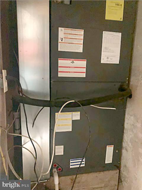 LOWER MOYAMENSING - Residential