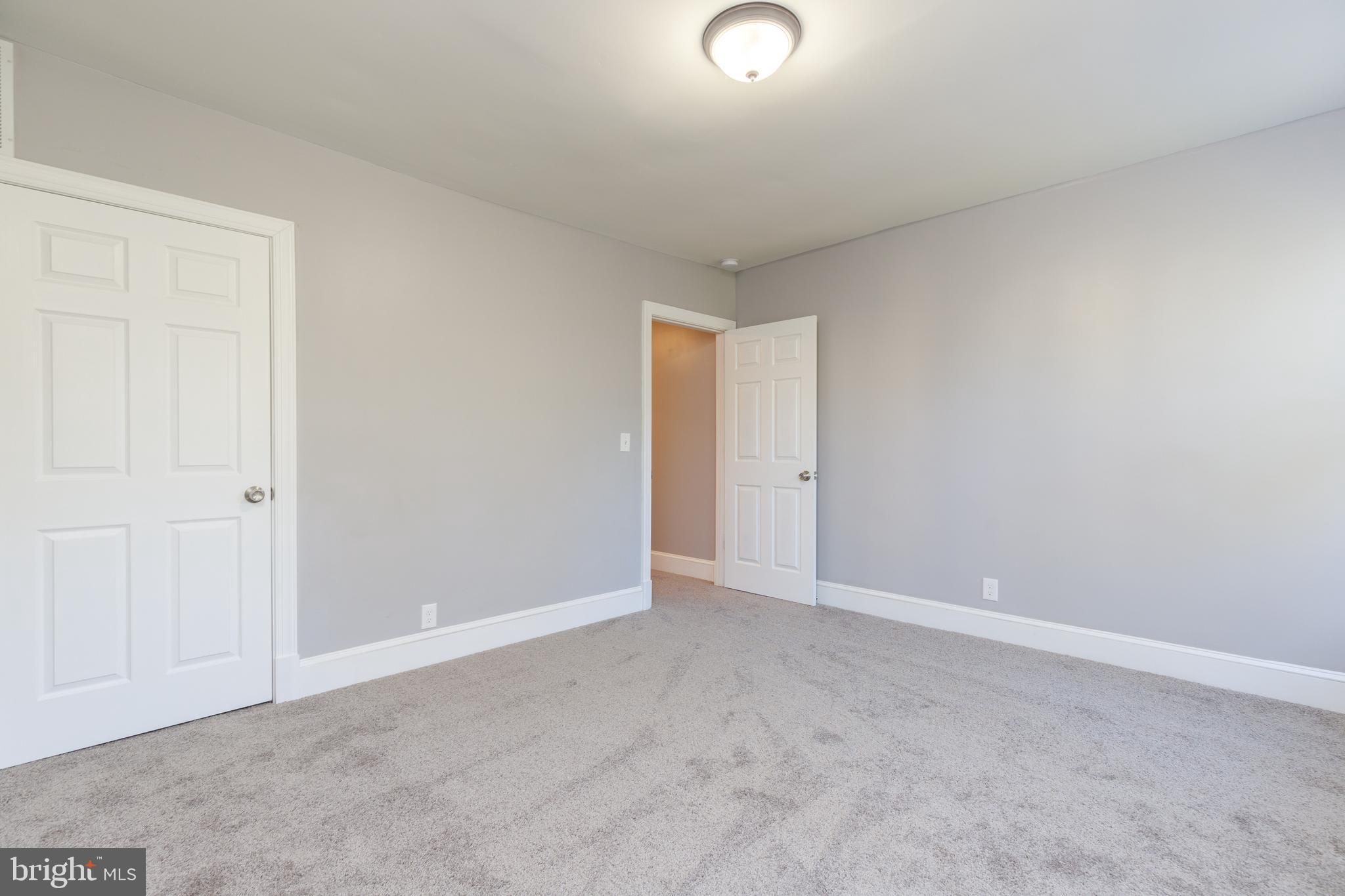 BARCLAY - GREENMOUNT - Residential