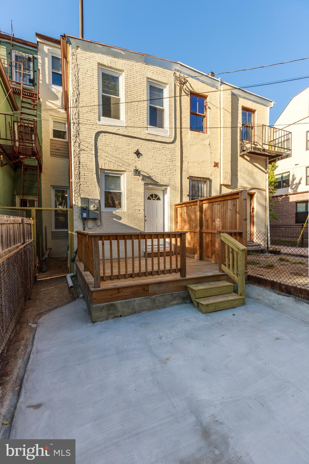 BARCLAY - GREENMOUNT - Residential