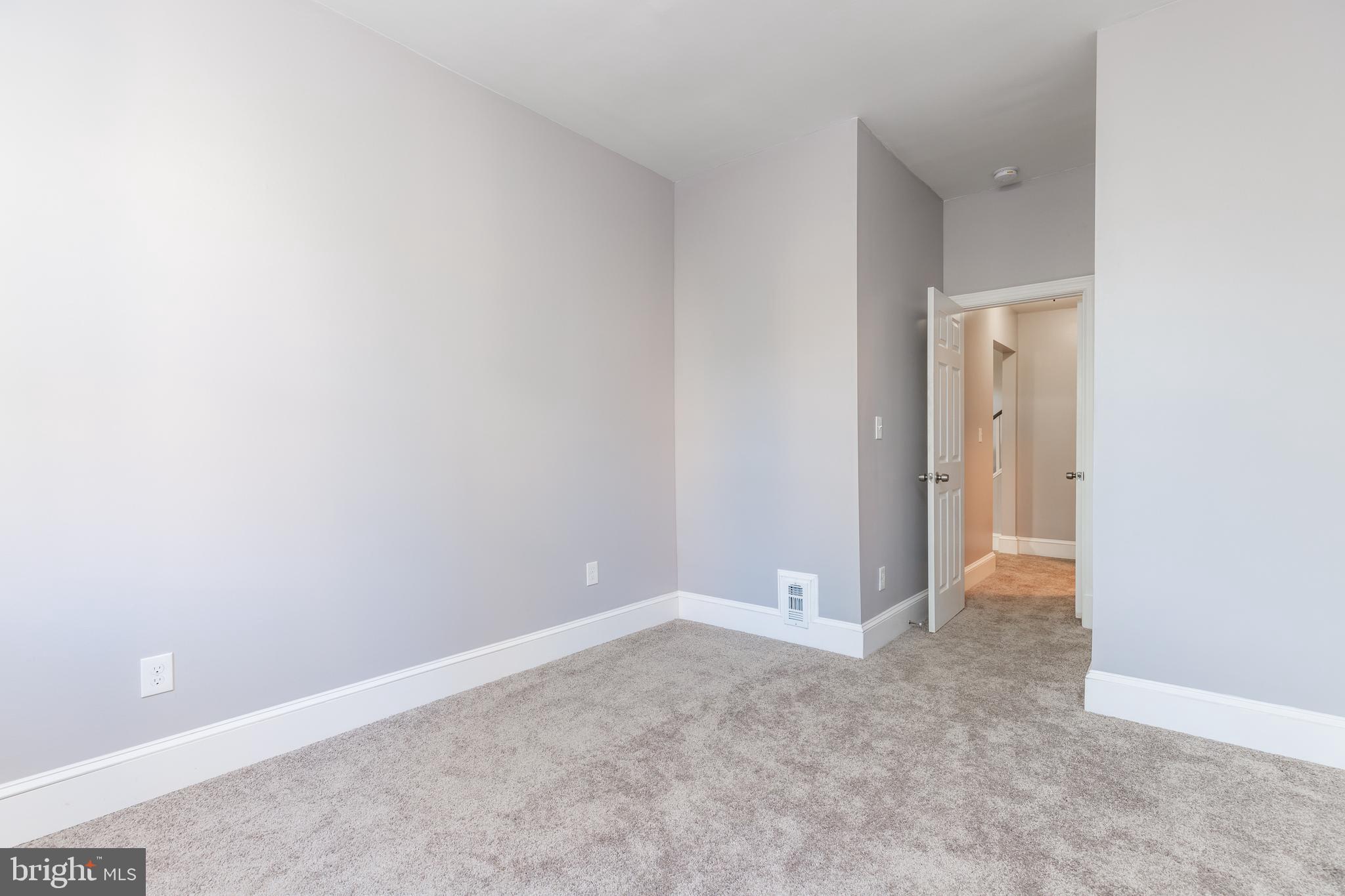 BARCLAY - GREENMOUNT - Residential