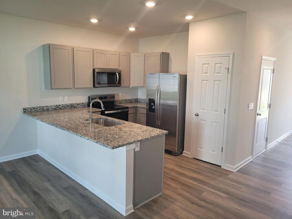 LURAY LANDING - Residential