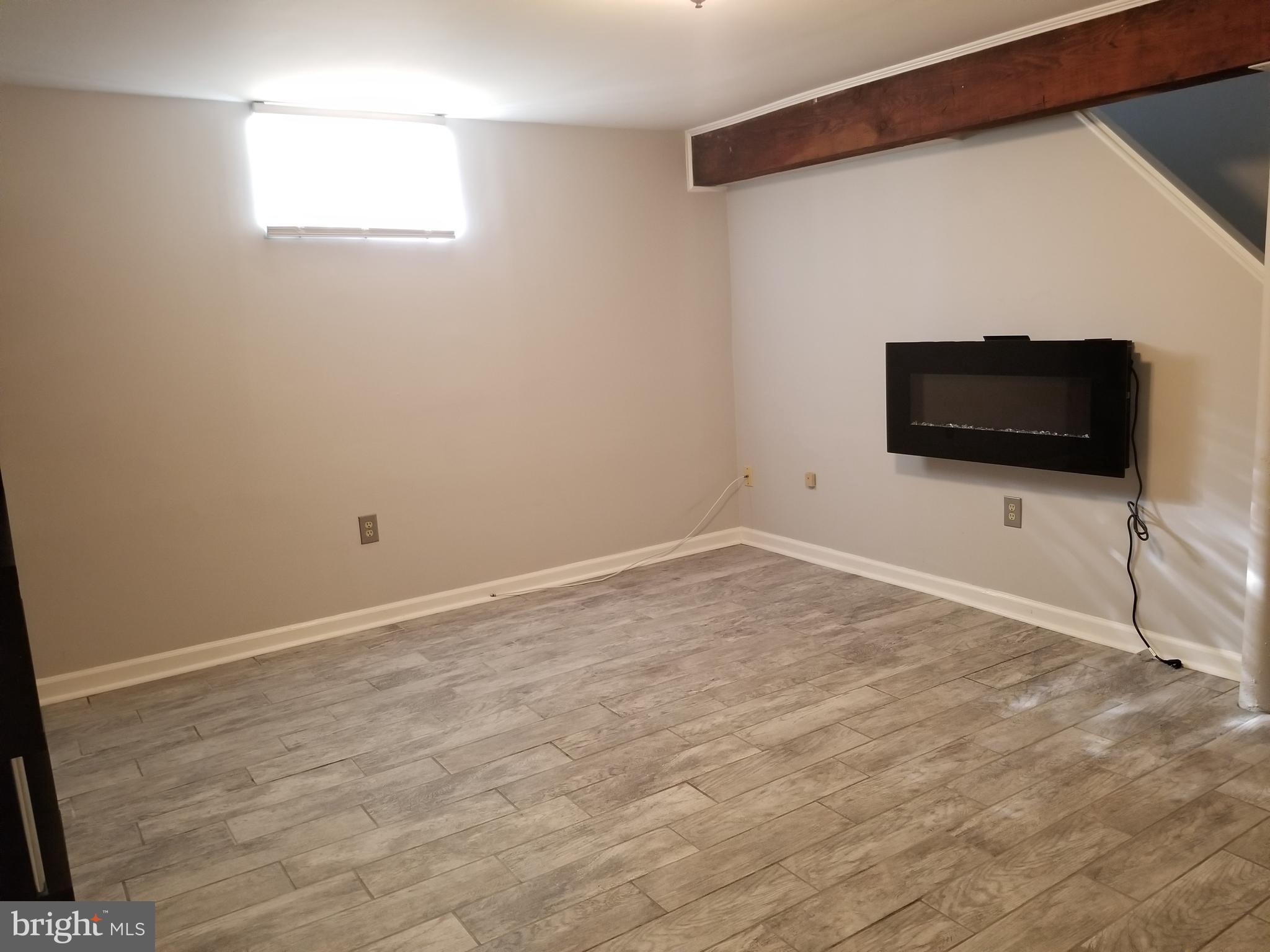 BALTIMORE HIGHLANDS - Residential