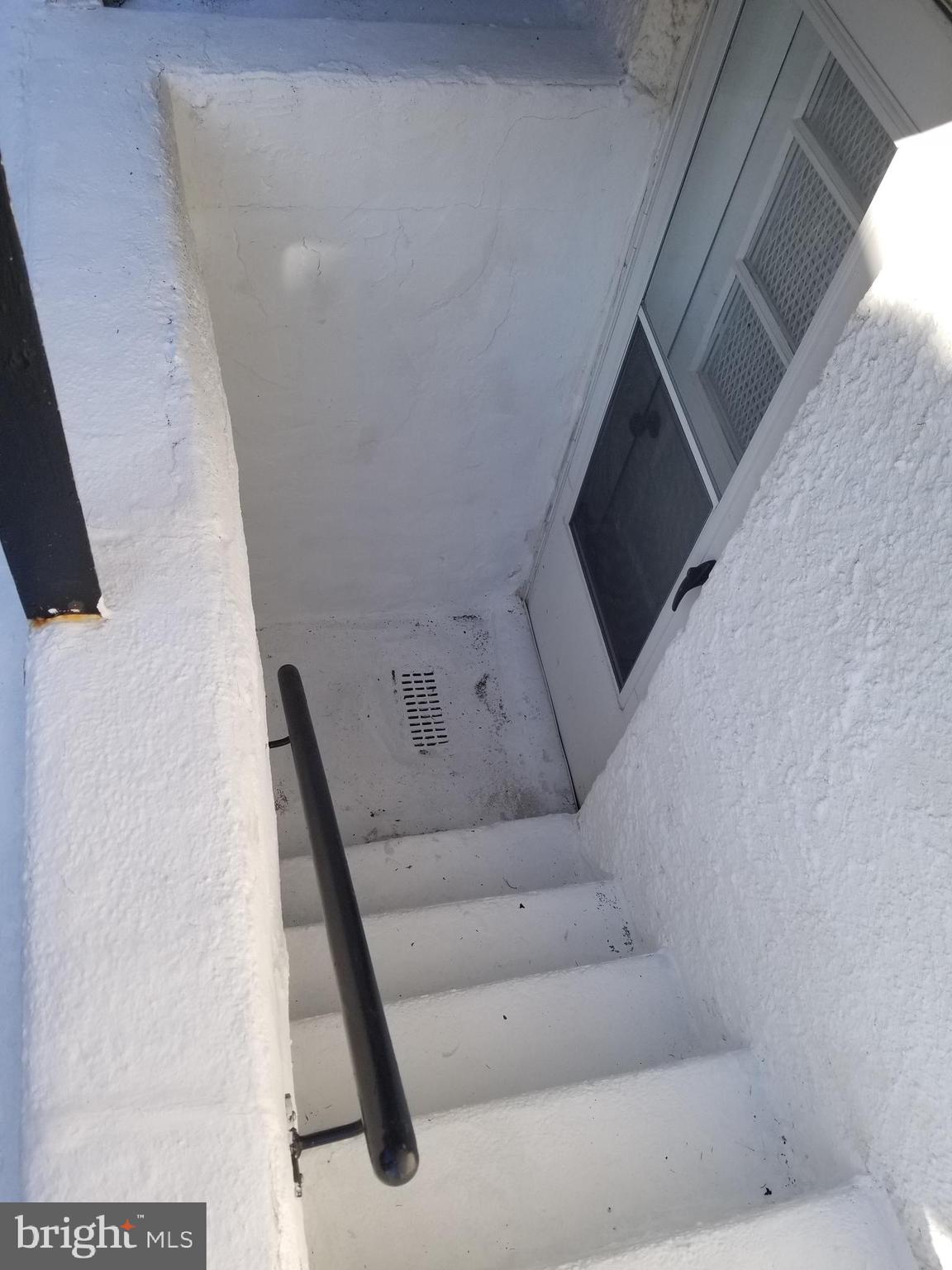 BALTIMORE HIGHLANDS - Residential